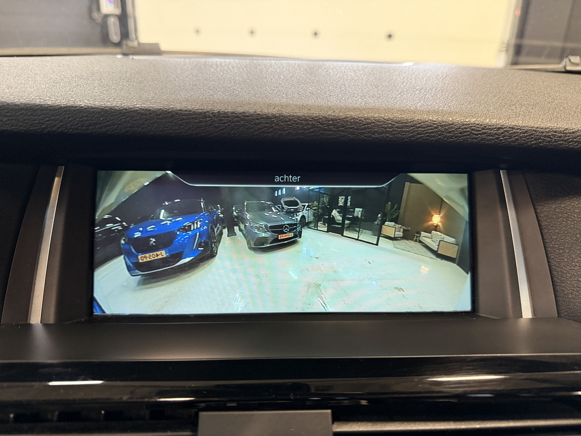BMW X3 xDrive20i M-Sport Centennial High Executive | Panoramadak | Head-Up | Lederen sportstoelen | 20'' LMV