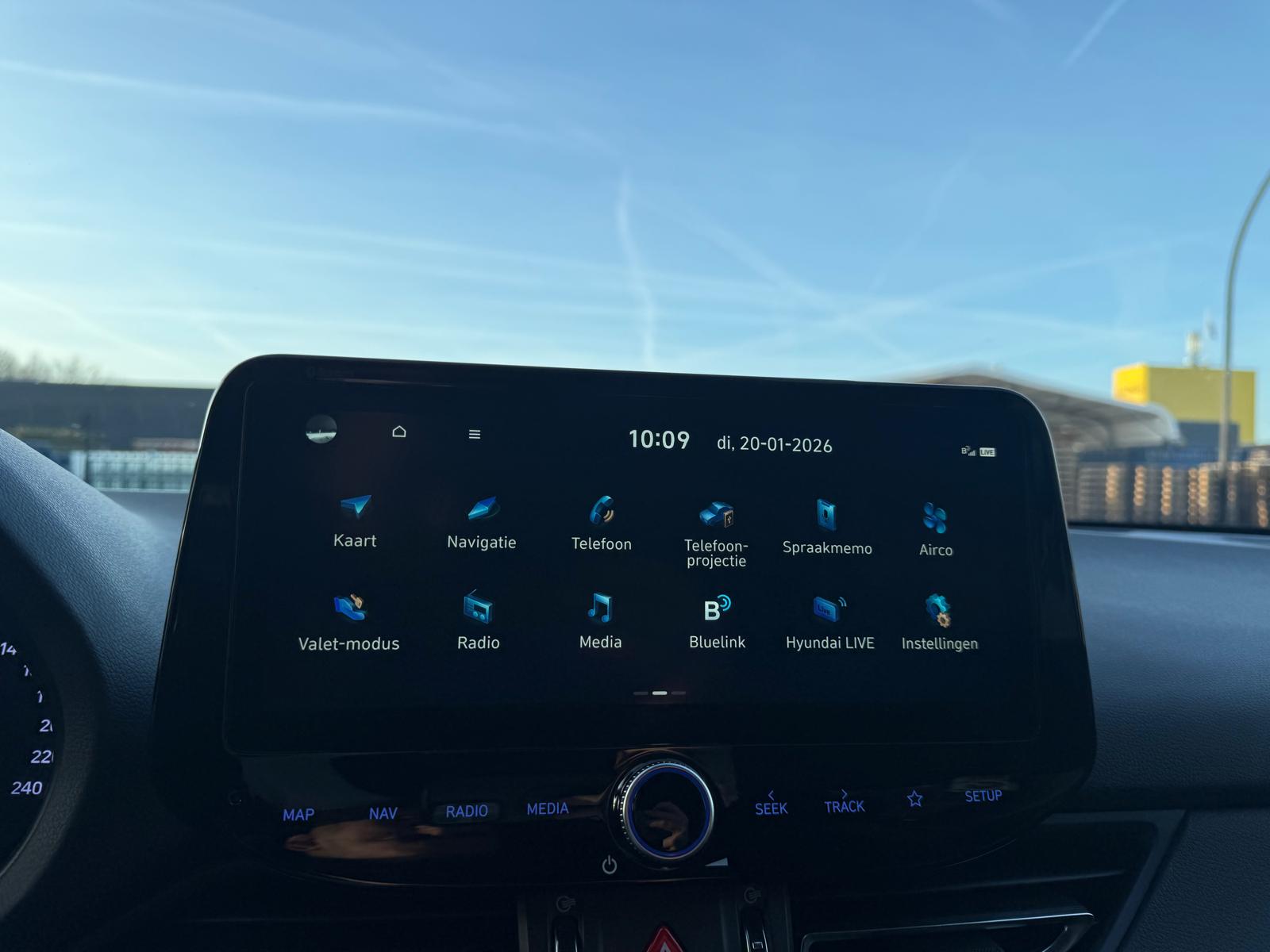 Hyundai i30 Wagon 1.5 T-GDi MHEV Premium | 1E EIGENAAR | 3/6/12MND GARANTIE| LED | CARPLAY | SCHUIFDAK | DAB | NAVI | CRUISE | 160PK |