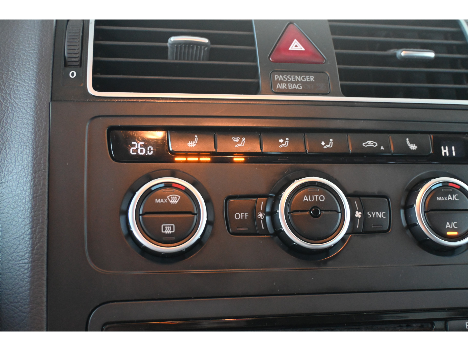 Volkswagen Touran 1.4 TSI Comfortline Clima Cruise control Stoelverwarming 100% Onderhouden! Inruil Mogelijk!