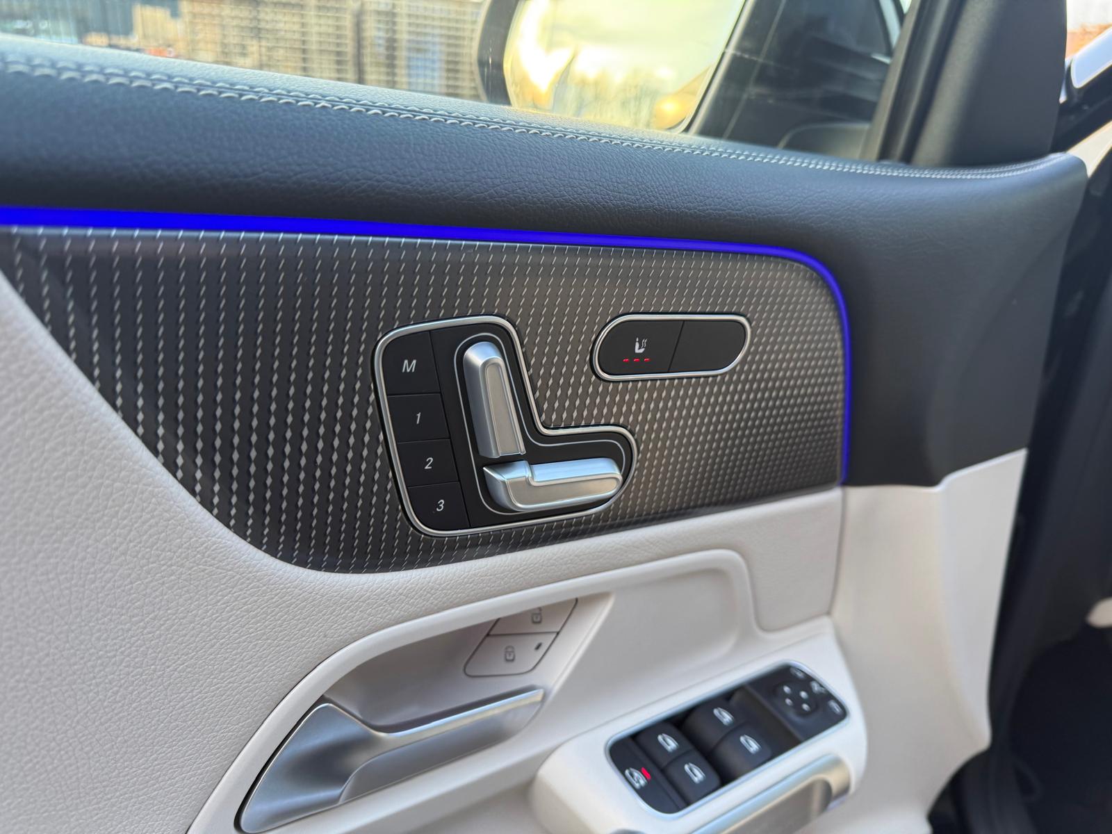 Mercedes-Benz GLB 250 4MATIC Advantage | 1E EIGENAAR | 3/6/12MND GARANTIE | 225 PK | AUTOMAAT | LED | MEMORY | CARPLAY | PANODAK | CRUISE |
