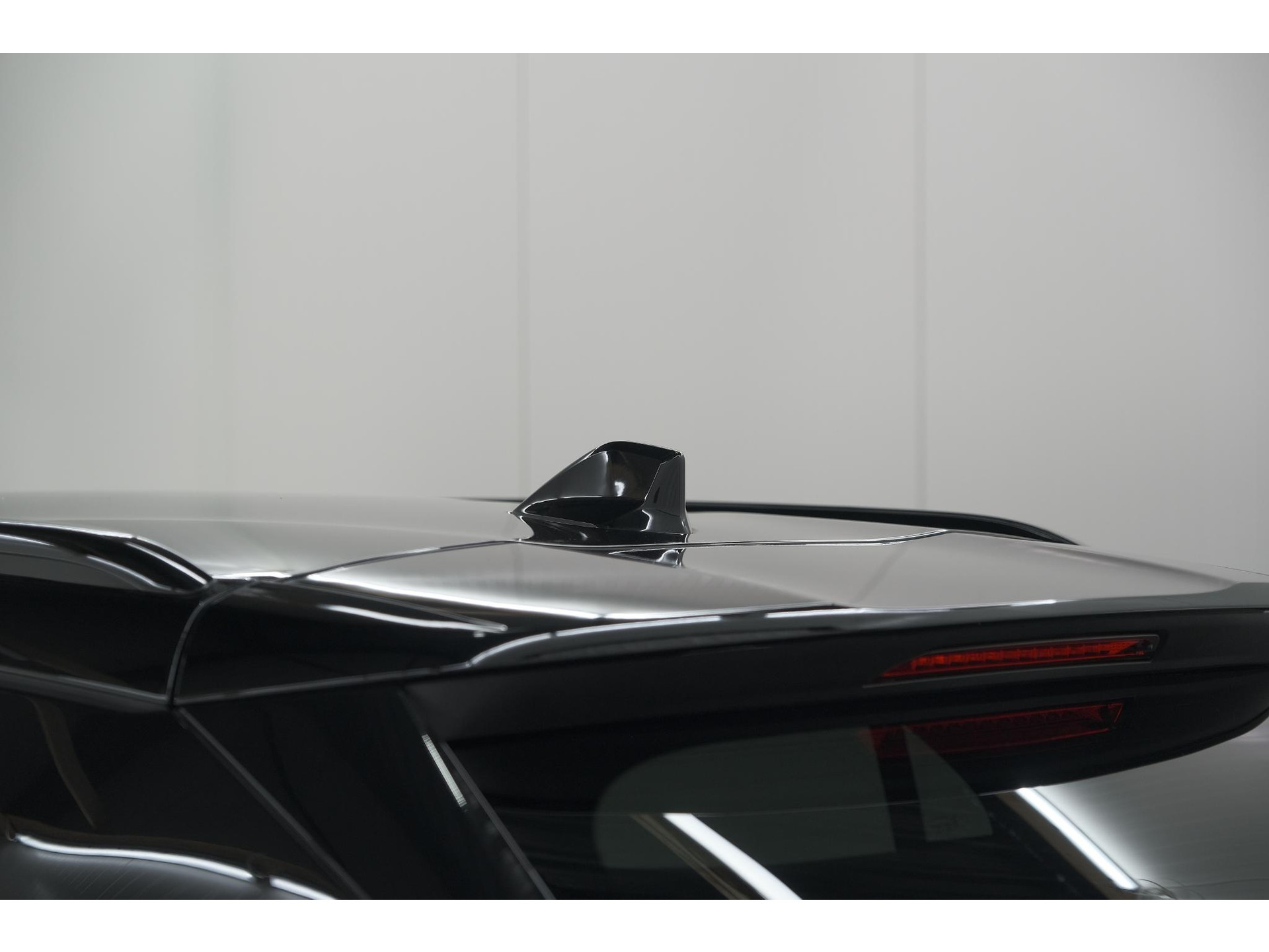 Peugeot 2008 PureTech 130 EAT8 GT | Camera | Parkeersensoren | Apple Carplay