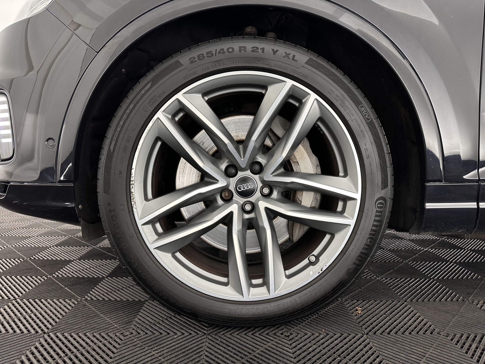 Audi Q7 3.0 TDI e-tron Quattro Sport (Plug-In) Aut. *PANO | LEATHER | ADAPTIVE-CRUISE | MATRIX-LED | BOSE-AUDIO | BLINDSPOT | MEMORY-PACK | DIGI-COCKPIT | HEATED-SPORTSEATS | NAVI-FULLMAP | CAMERA | HEAD-UP | SHIFTPADDLES | TOWBAR | 21"*