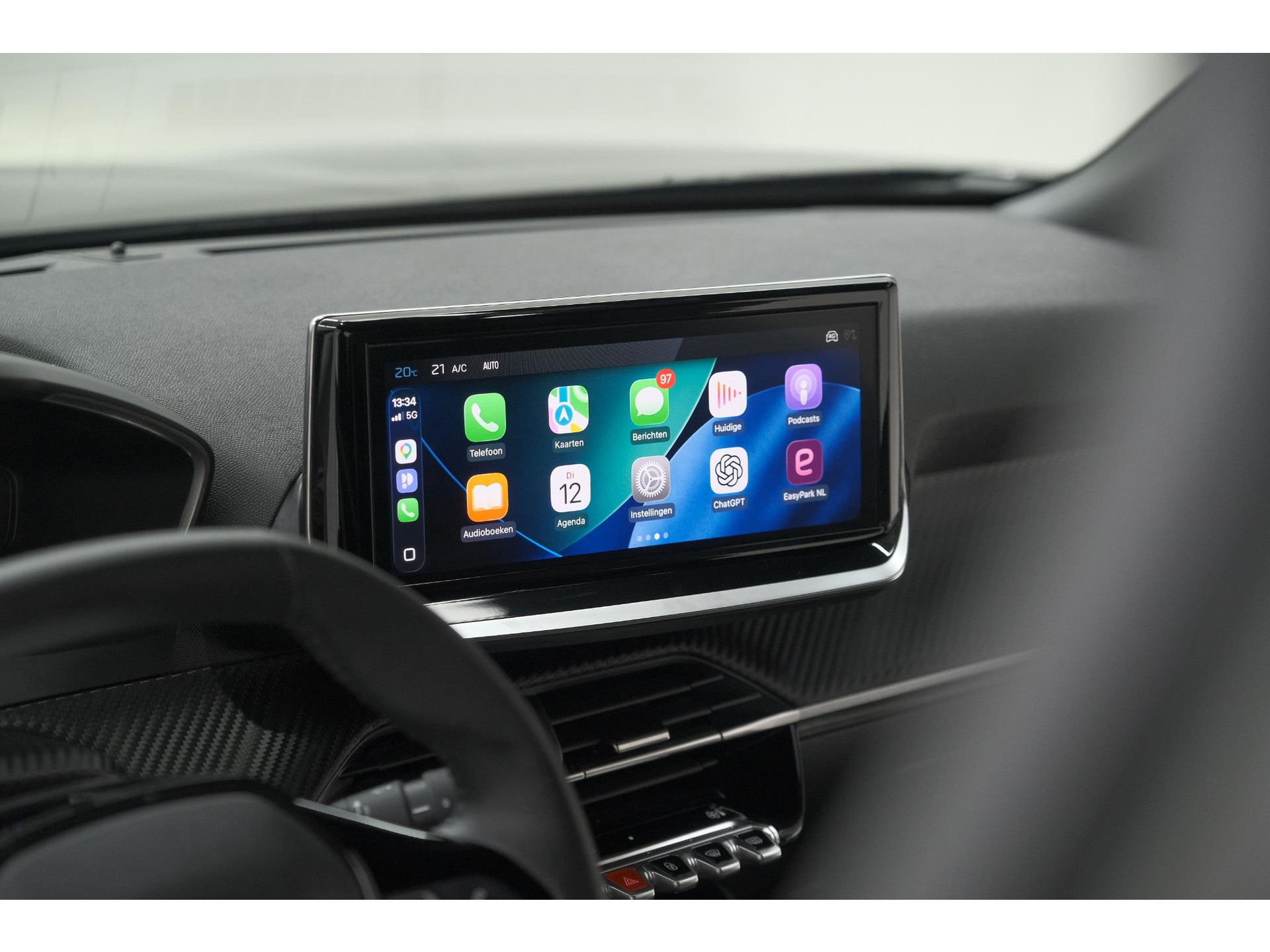 Peugeot 2008 PureTech 100 Allure | Apple Carplay | Parkeersensoren | Climate Control | Cruise Control