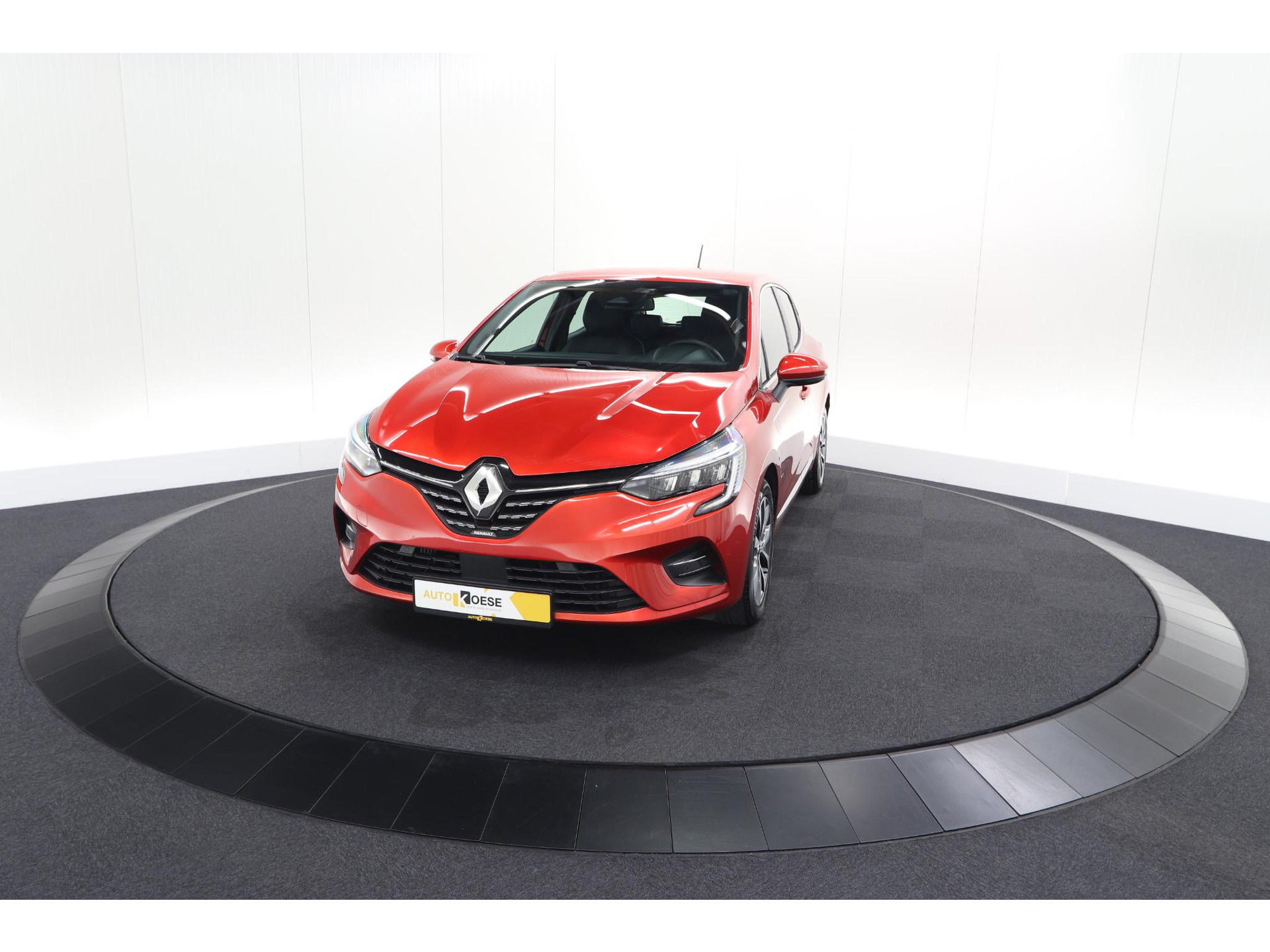 Renault Clio TCe 100 Intens | Dodehoekdetectie | Camera | Apple Carplay | Parkeersensoren