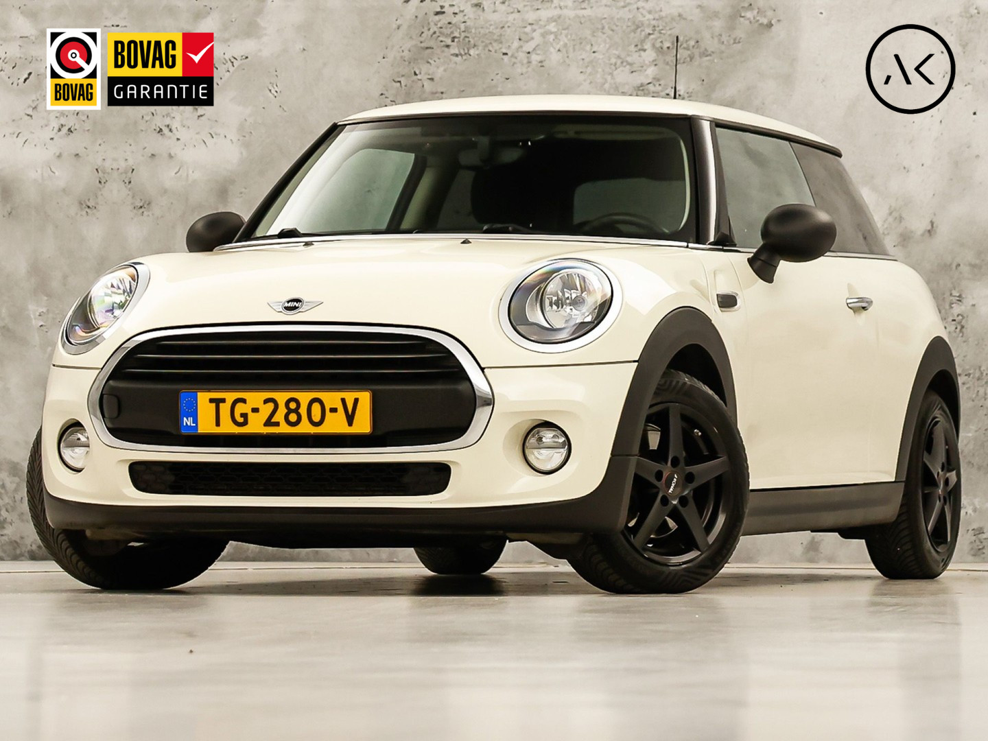 MINI One 1.2 One Sport (AIRCO, STOELVERWARMING, BLUETOOTH, SPORTSTOELEN, GETINT GLAS, ELEK RAMEN, NIEUWSTAAT)