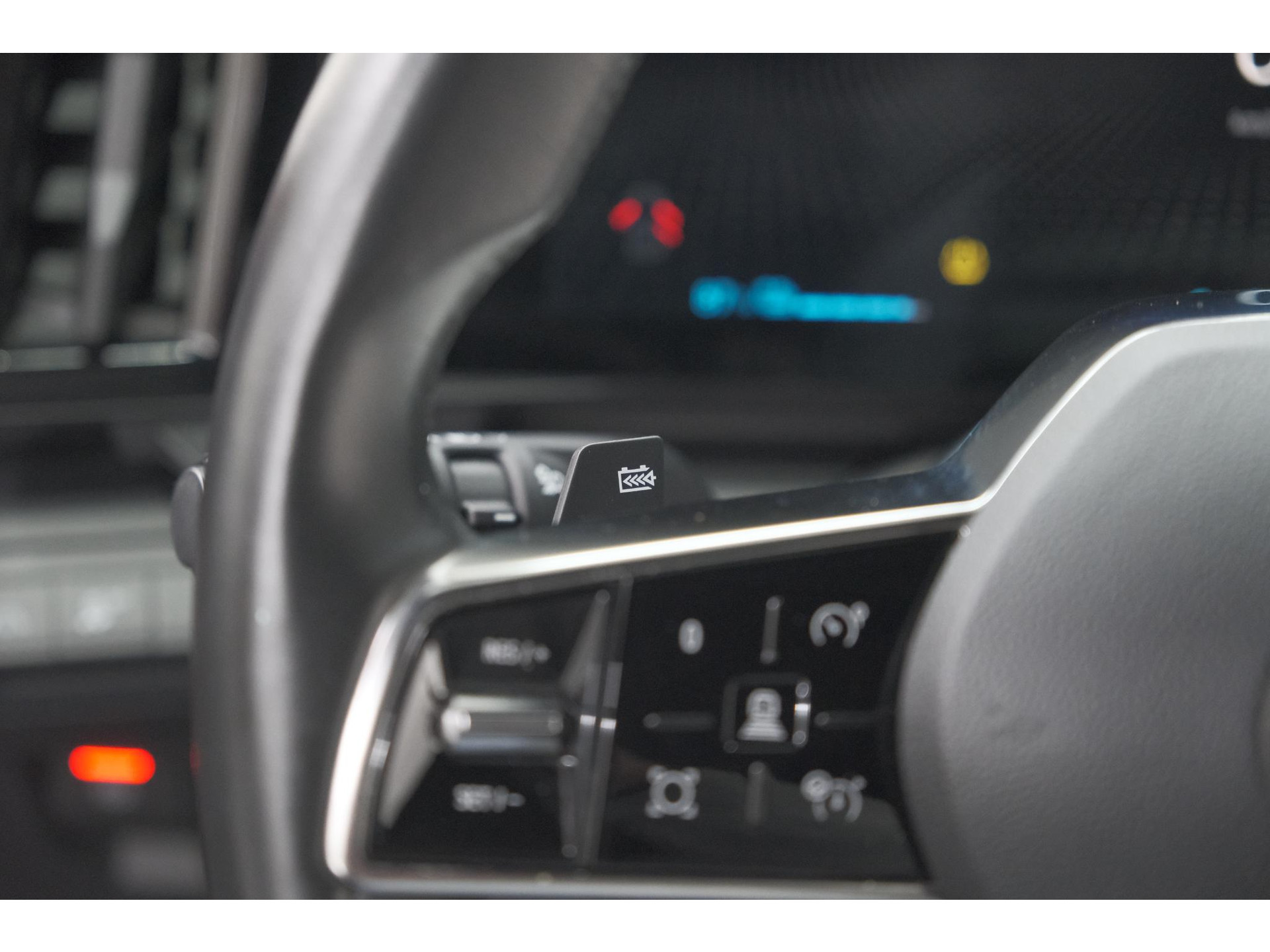 Renault Megane E-Tech EV60 Optimum Charge Techno | Adaptieve Cruise Control | Winterpakket | Dodehoekdetectie | Harman Kardon