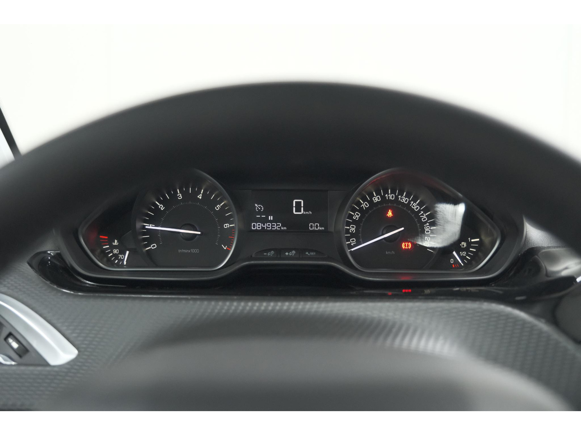 Peugeot 2008 PureTech 110 Blue Lion | Trekhaak | Apple Carplay | Parkeersensoren