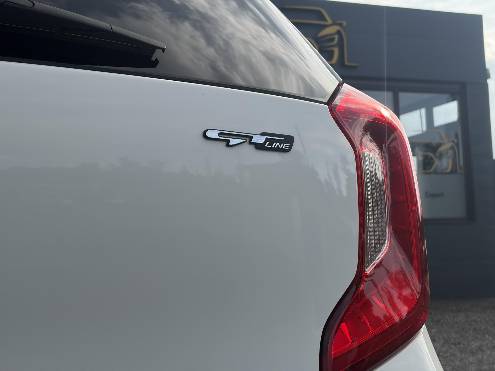 Kia Picanto 1.0 T-GDI GT-Line ✓102pk✓Draadloze telefoonlader✓Carplay✓2e Eigenaar✓Keyless✓Camera✓Stoelverw-Stuurverw✓Leder✓Navi✓Airco✓Cruise✓Lm velgen✓Pdc✓N.A.P✓Net beurt gehad✓Apk tot 09-2027