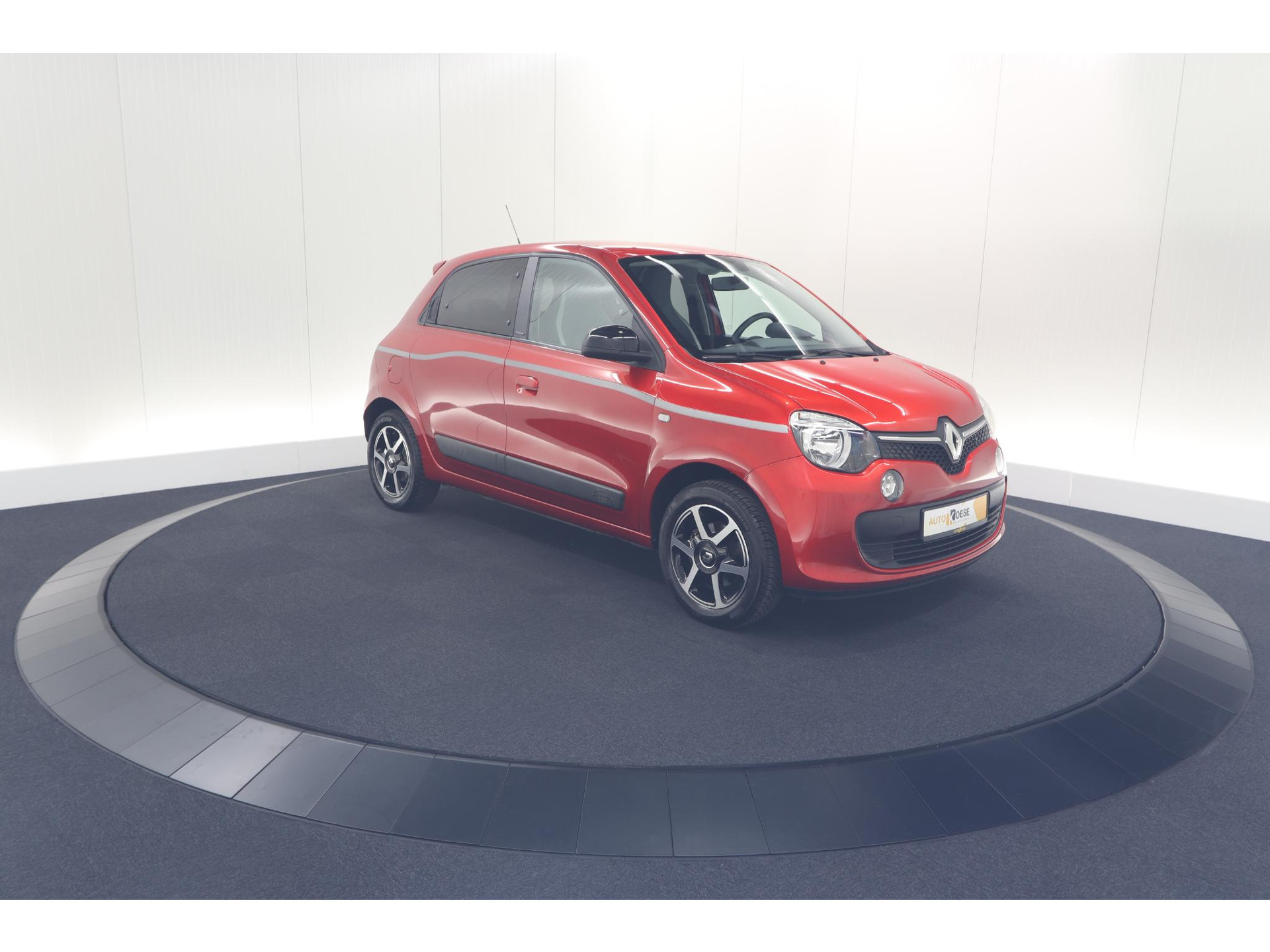 Renault Twingo 1.0 SCe Limited | Automaat | Parkeersensoren | Allseason Banden | Bluetooth Radio