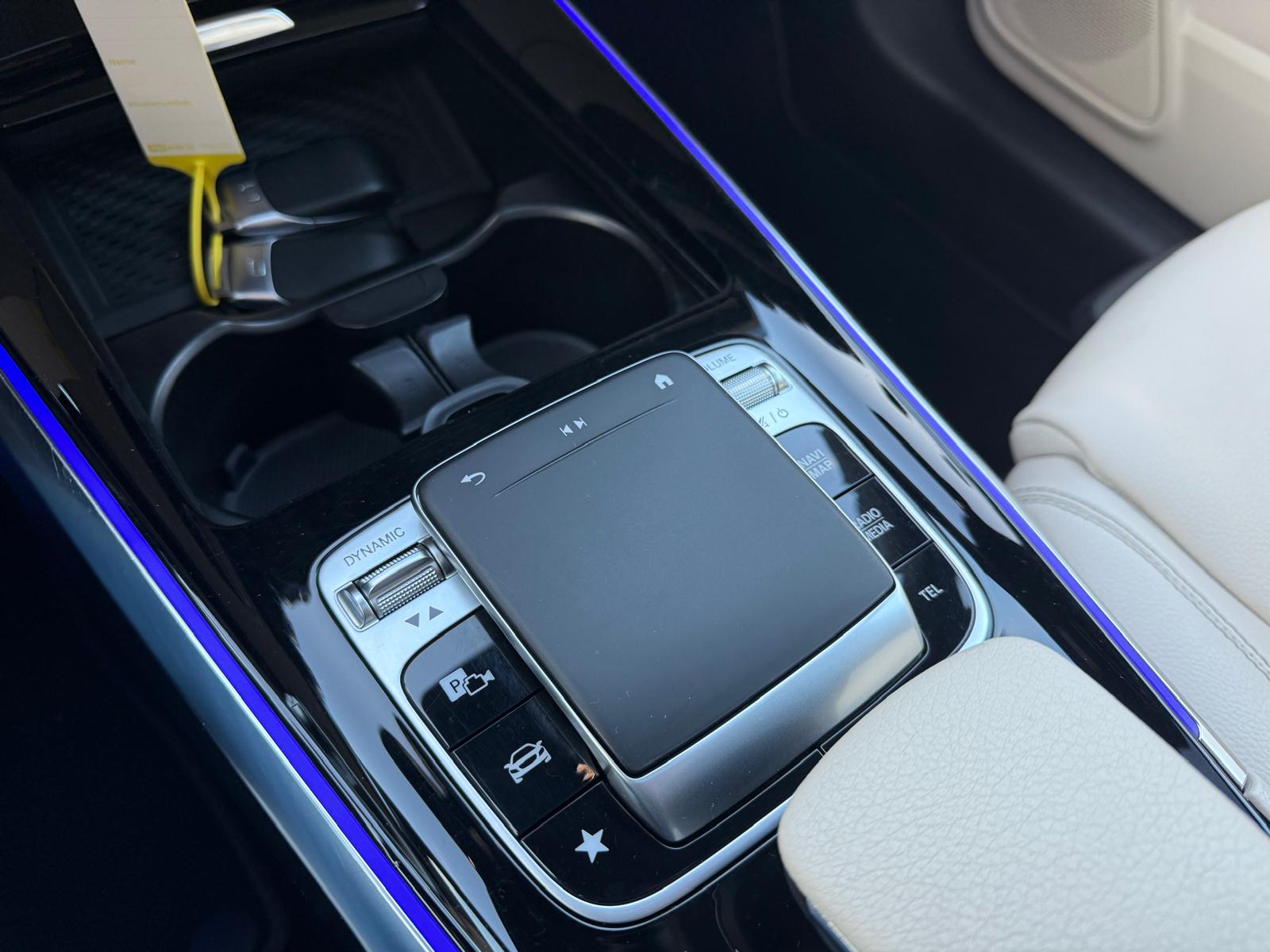 Mercedes-Benz GLB 250 4MATIC Advantage | 1E EIGENAAR | 3/6/12MND GARANTIE | 225 PK | AUTOMAAT | LED | MEMORY | CARPLAY | PANODAK | CRUISE |