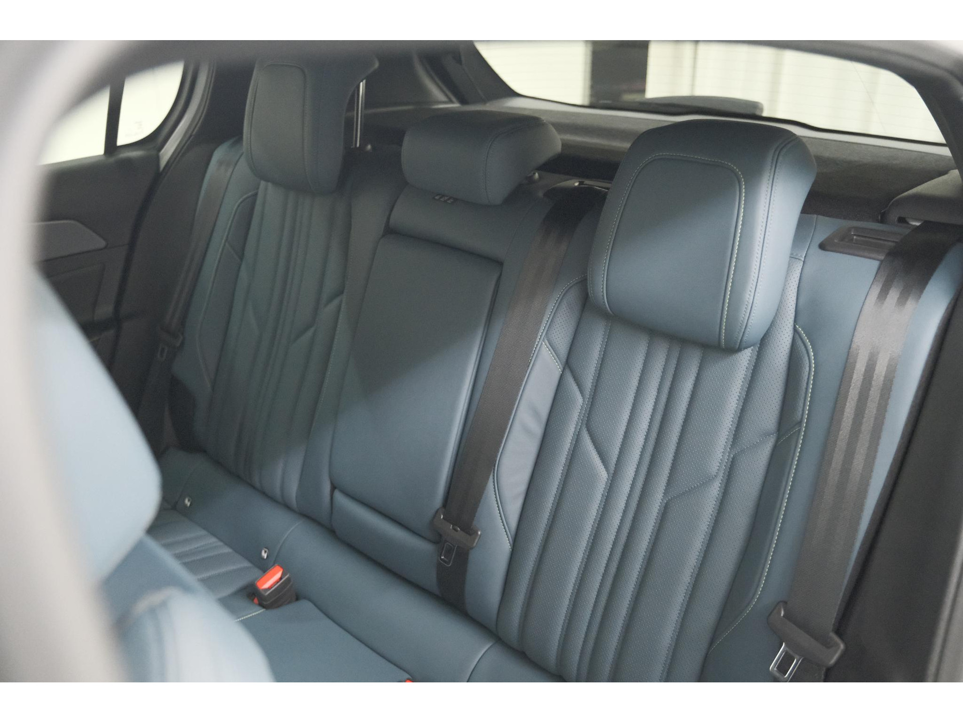 Peugeot 308 PureTech 130 GT | 360 Camera | Stoelen-Pakket | Adaptieve Cruise Control | Apple Carplay