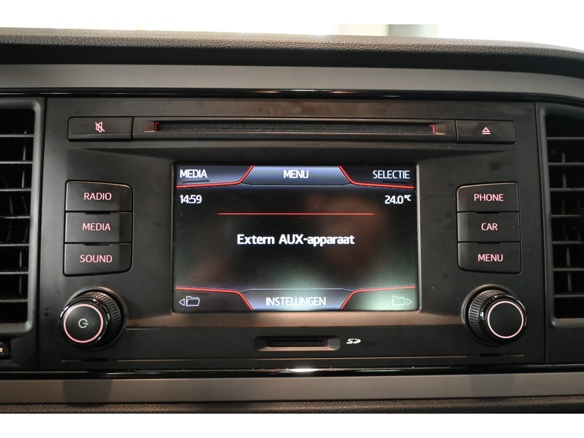 SEAT Leon 1.2 TSI Airco Lichtmetaal Rijklaarprijs Inruil Mogelijk!