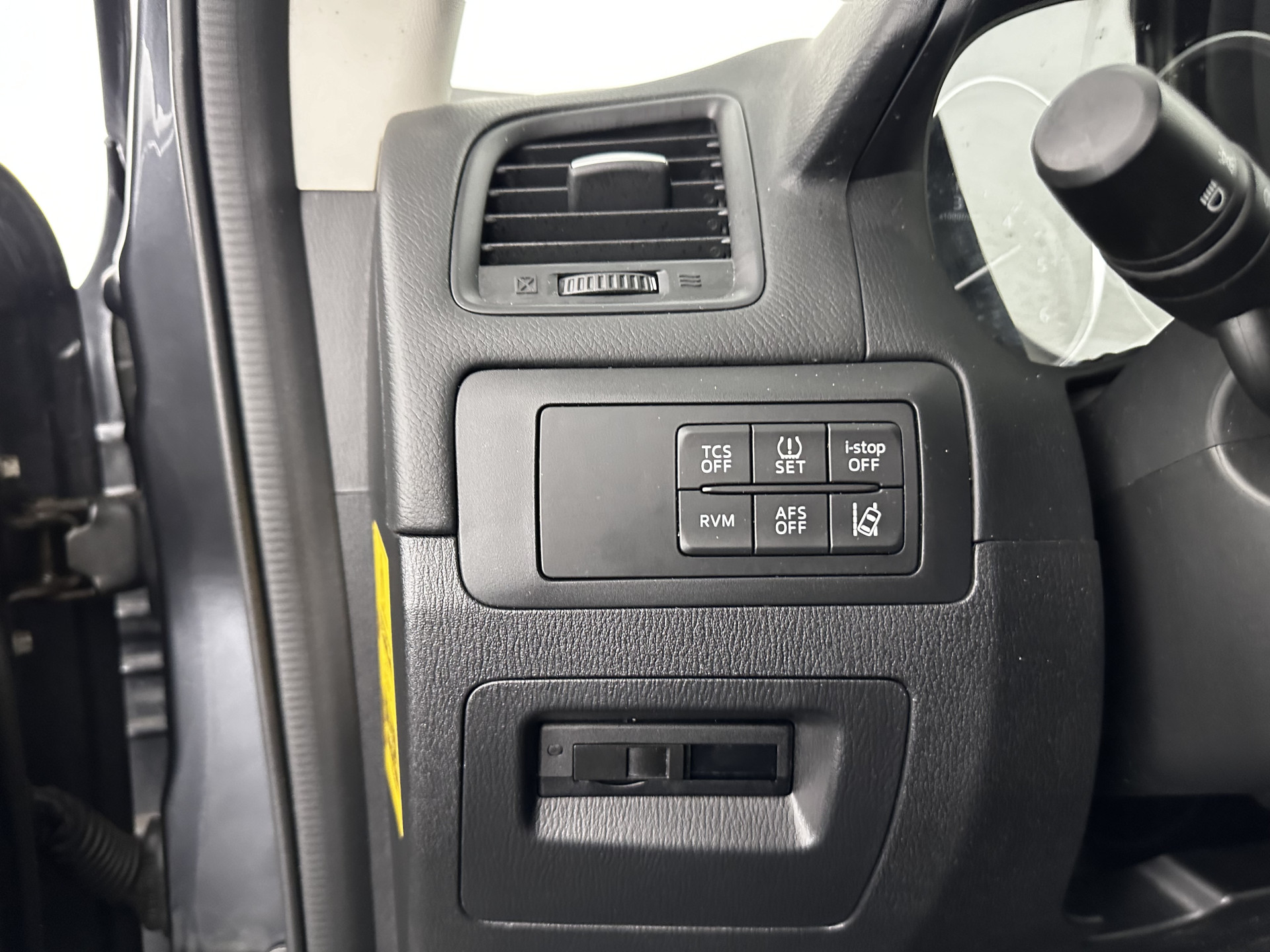 Mazda CX-5 2.2D Skylease+ 2WD *LEATHER | NAVI-FULLMAP | CAMERA | LANE-ASSIST | PRIVACY-GLASS | HEATED-SPORTSEATS | LANE-ASSIST | ECC | PDC | CRUISE | TOWBAR | 17"ALU*