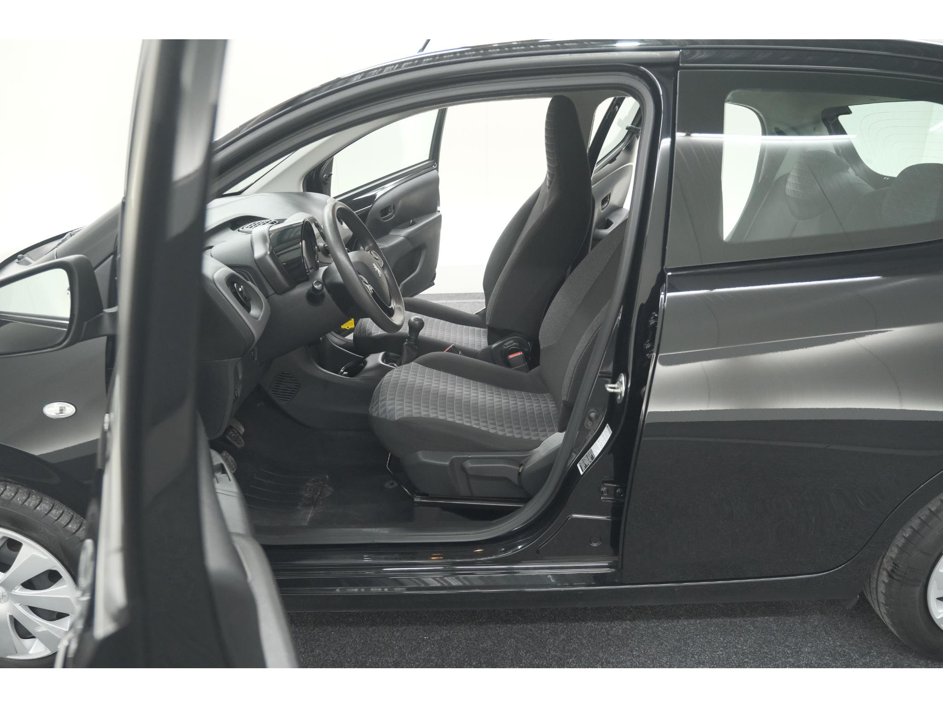 Peugeot 108 1.0 e-VTi Active | Airco | Bluetooth | Elektrische Ramen | 5 Deurs