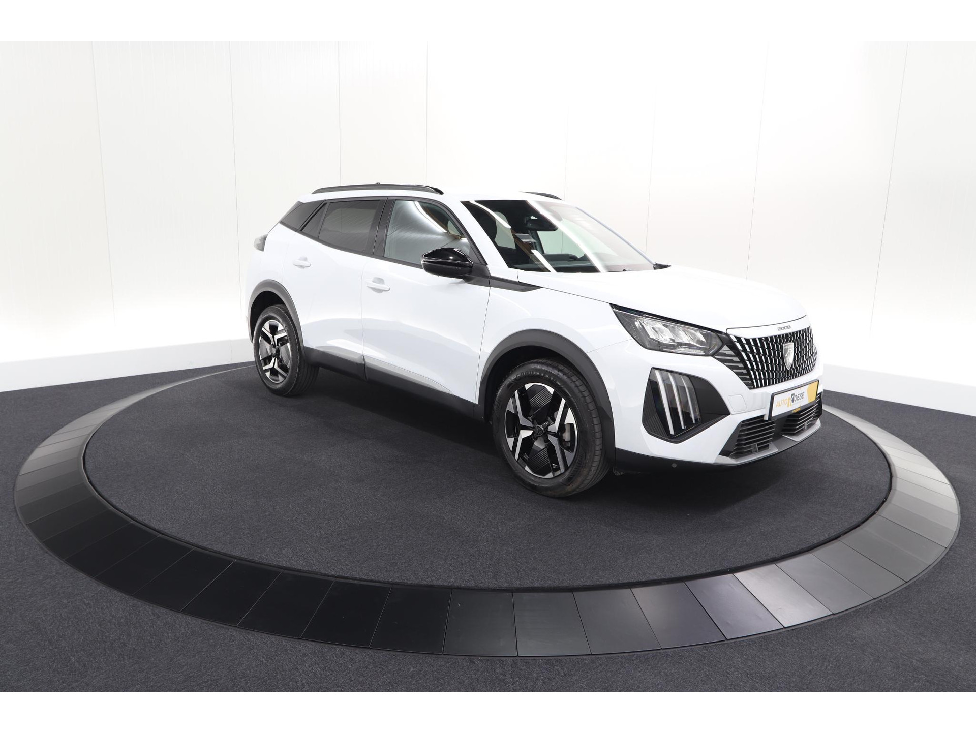 Peugeot 2008 PureTech 100 Allure | Apple Carplay | Parkeersensoren | Climate Control | Cruise Control