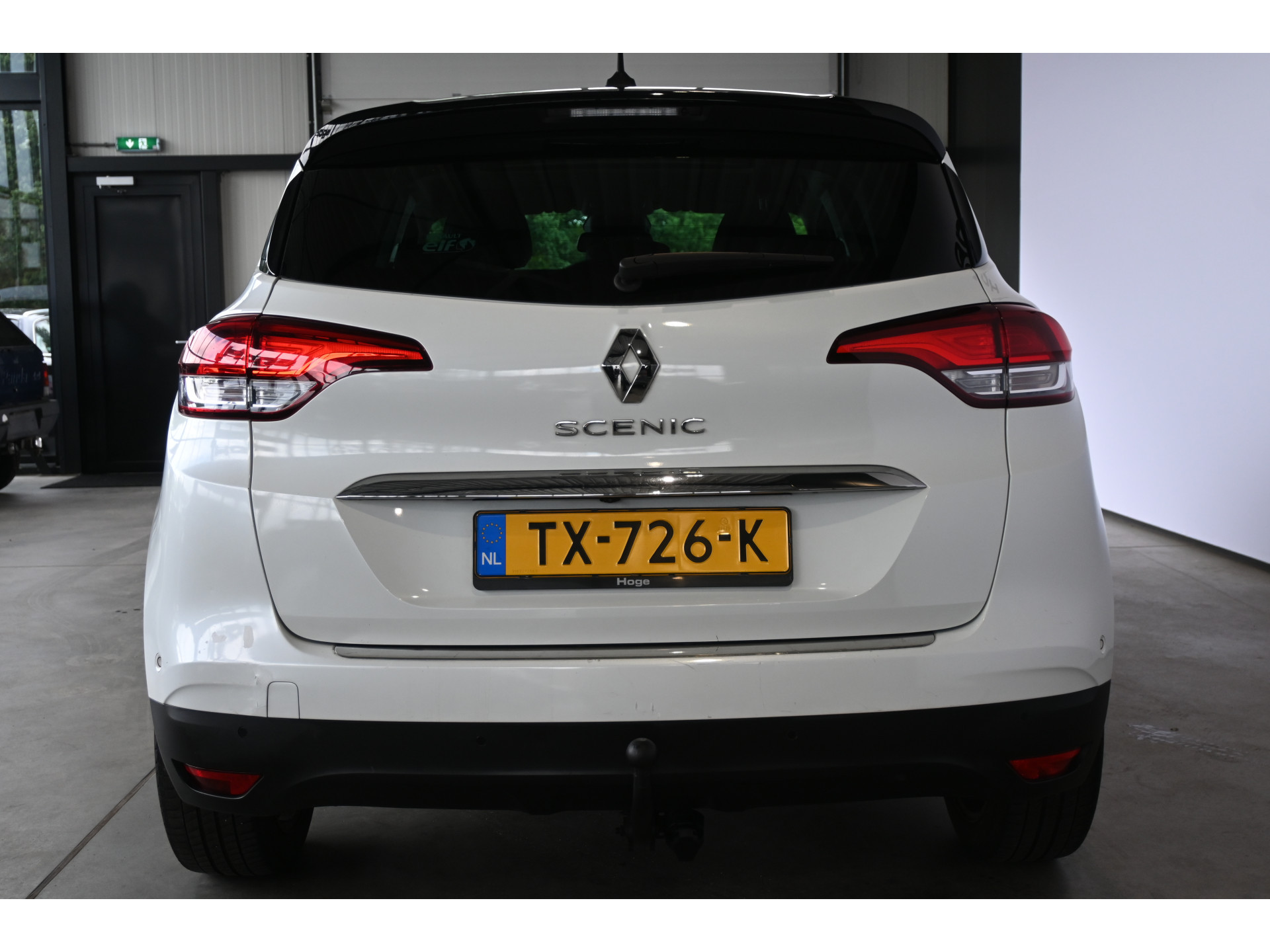 Renault Scénic 1.3 TCe Intens Automaat Nap Clima Cruise Trekhaak Navigatie Head up Panoramadak 100% Onderhouden! Inruil Mogelijk!