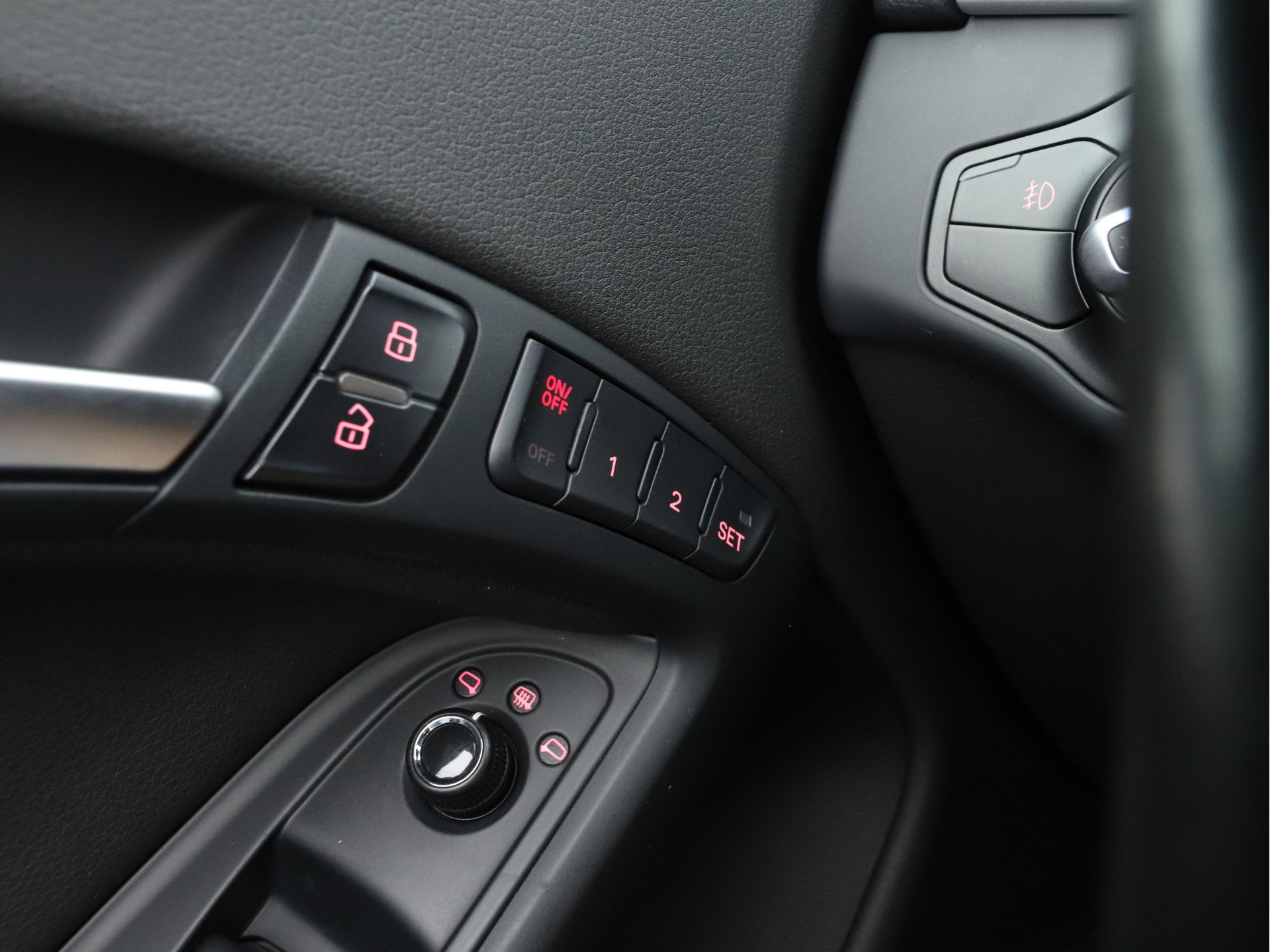 Audi S5 Cabriolet 3.0 TFSI Quattro Aut. *LEATHER | BI-XENON | NAVI-FULLMAP | BANG/OLUFSEN-AUDIO | PDC | ECC | CRUISE | CAMERA | SHIFT-PADDLES | MEMORY-PACK | HAEATED/VENTILATED-SPORTSEATS | AIRSCARF | CARBON-INLAY | KEY