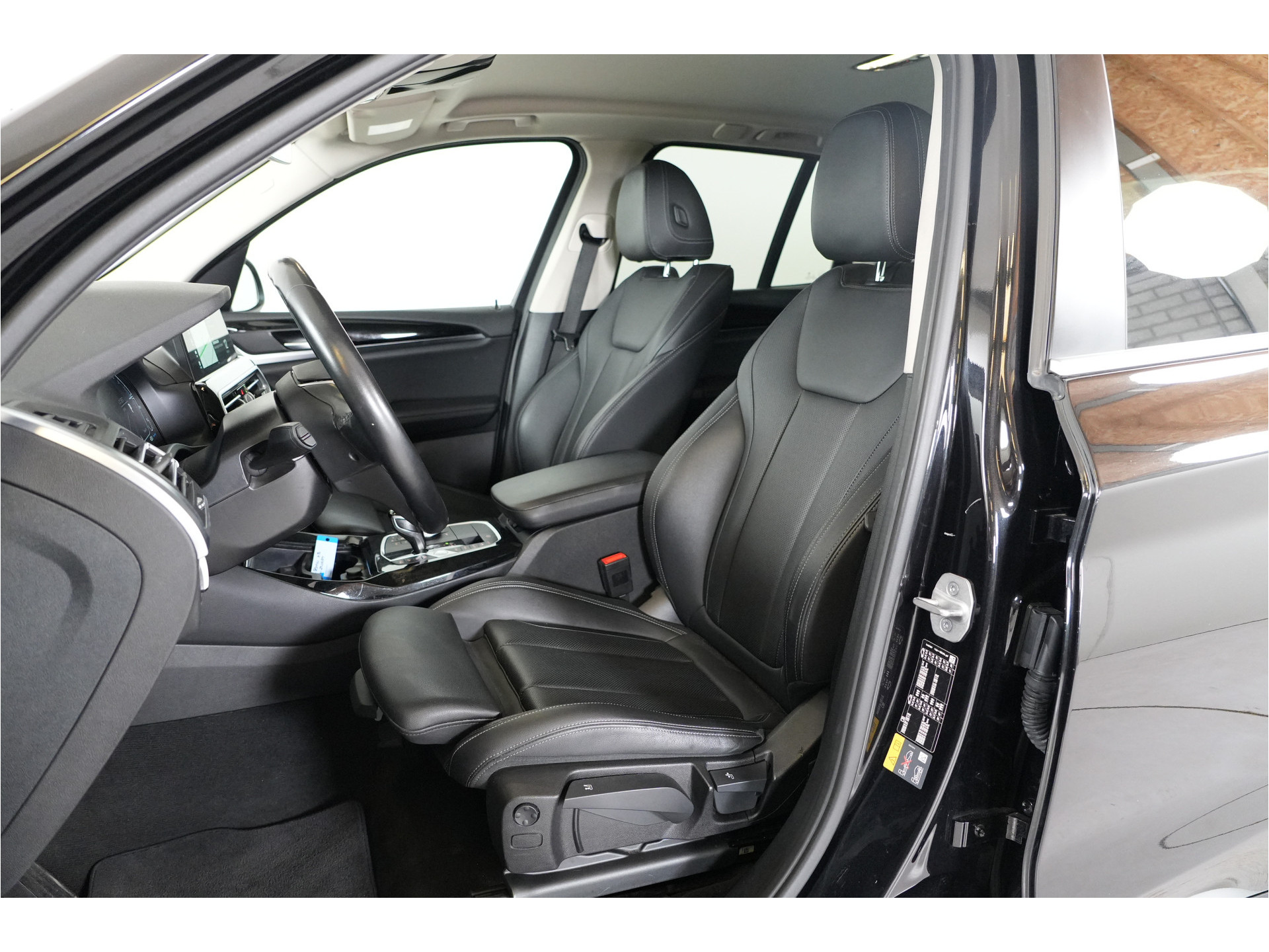 BMW X3 xDrive30e PHEV 293 pk | SOH 96% | Leder | 360° Cam | Adaptive Cruise | Sportstoelen |