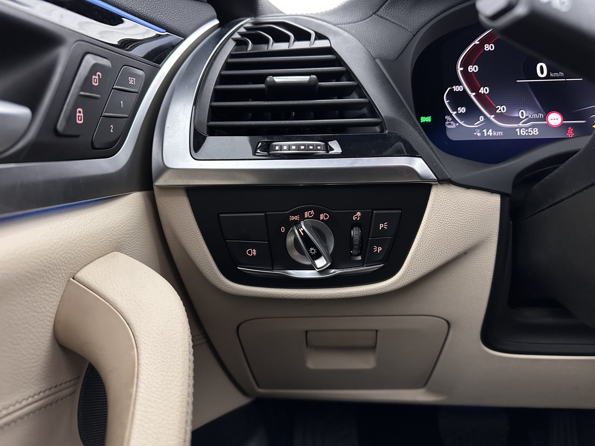 BMW iX3 High Executive 80 kWh [ 3-Fase-11kW ] {SOH-96%} (INCL-BTW) Aut. *PANO | LEATHER | HARMAN/KARDON | FULL-LED | BLINDSPOT | MEMORY-PACK | DIGI-COCKPIT | HEATED-SPORTSEATS | KEYLESS | TOPVIEW | DAB+ | NAVI-FULLMAP | HEAD-UP | 20''ALU*