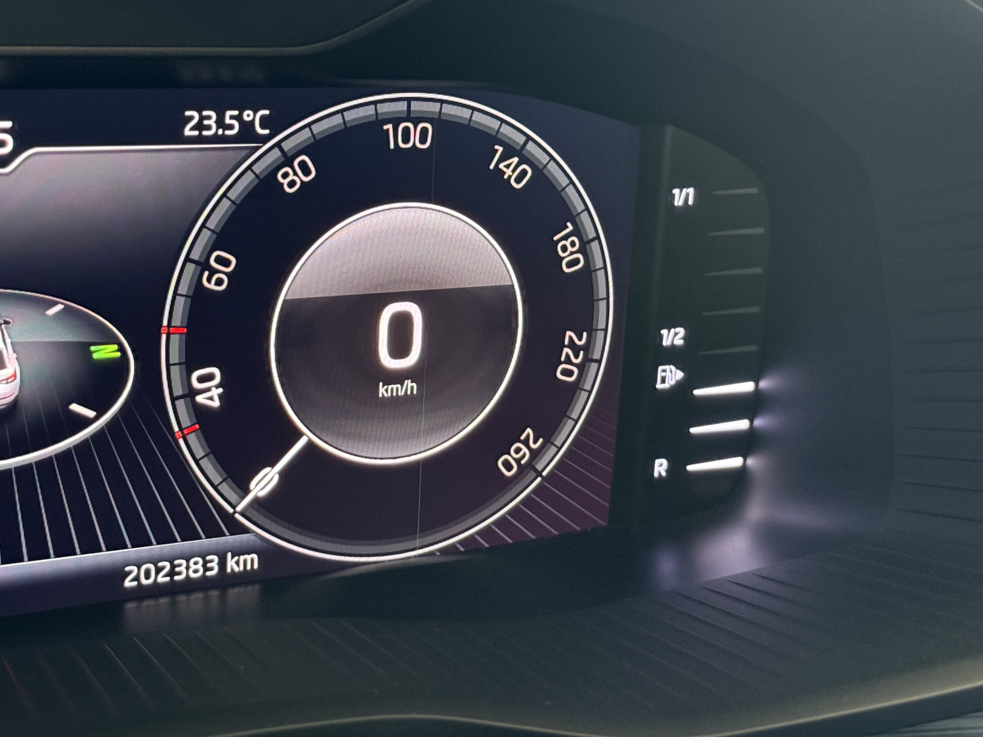 ŠKODA Kodiaq 1.5 TSI Business Edition | Panoramadak | Apple Carplay | Stoelverwarming