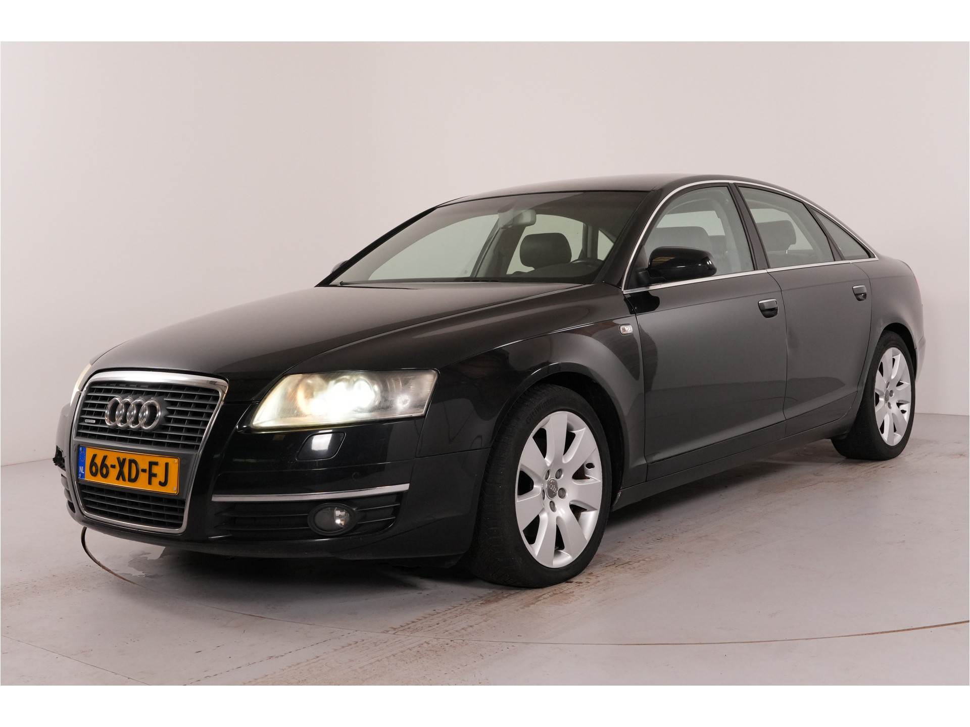 Audi A6 Limousine 3.2 FSI quattro Pro Line Business | Leder |