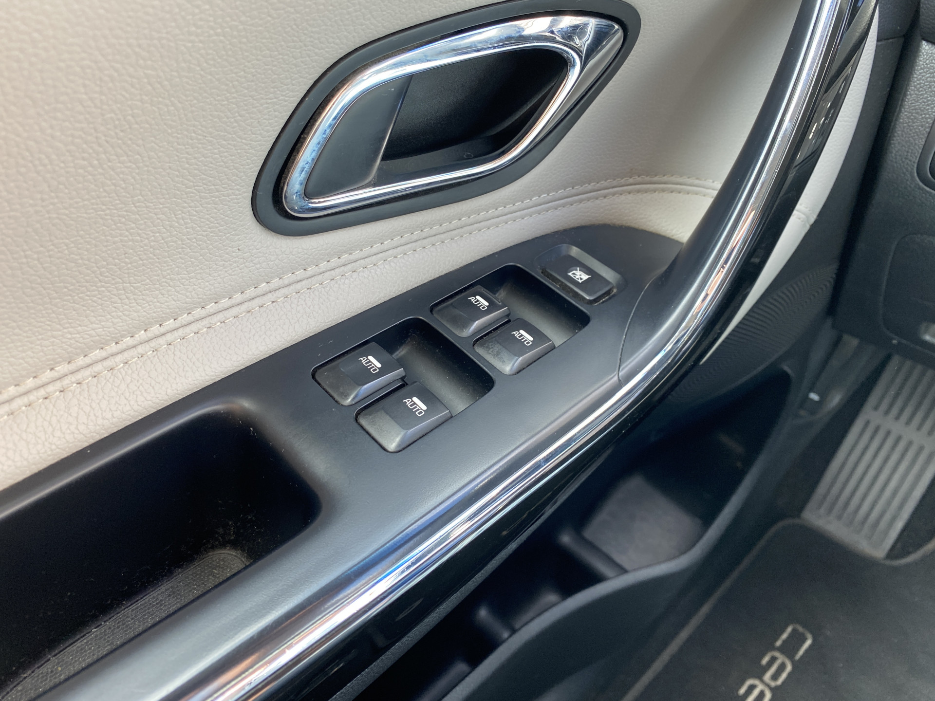 Kia Cee'd 1.6 GDI Super Pack 136 pk | navigatie | trekhaak | all season banden | keyless go | camera