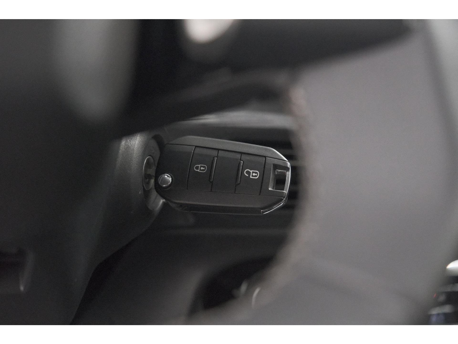 Citroen C3 Aircross 1.2 Hybrid 145pk Max | Camera | Dodehoekdetectie | Navigatie
