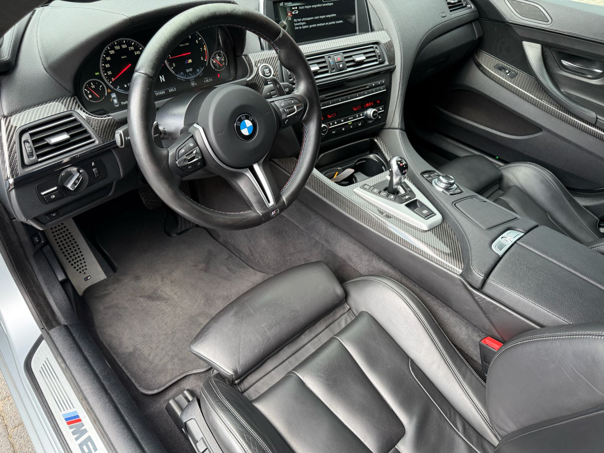 BMW 6-serie Gran Coupé M6 | 3/6/12MND GARANTIE | CARBON | NAVI | XENON | MEMORY | CRUISE | LEDER | MAT |