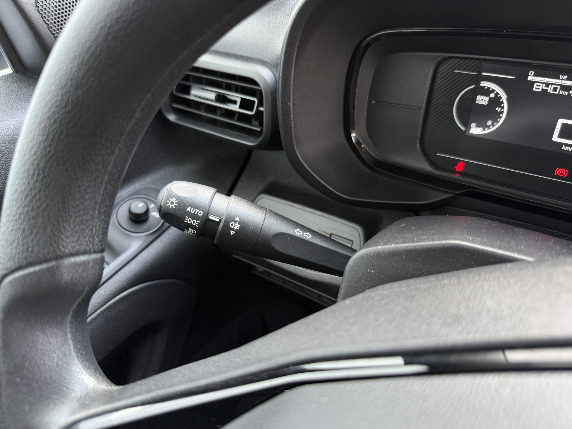 Toyota Proace City 1.5 D 100PK Nieuw Model! L1 Climate Control Cruise Control Lane Assist Stoelverwarming Parkeersensoren