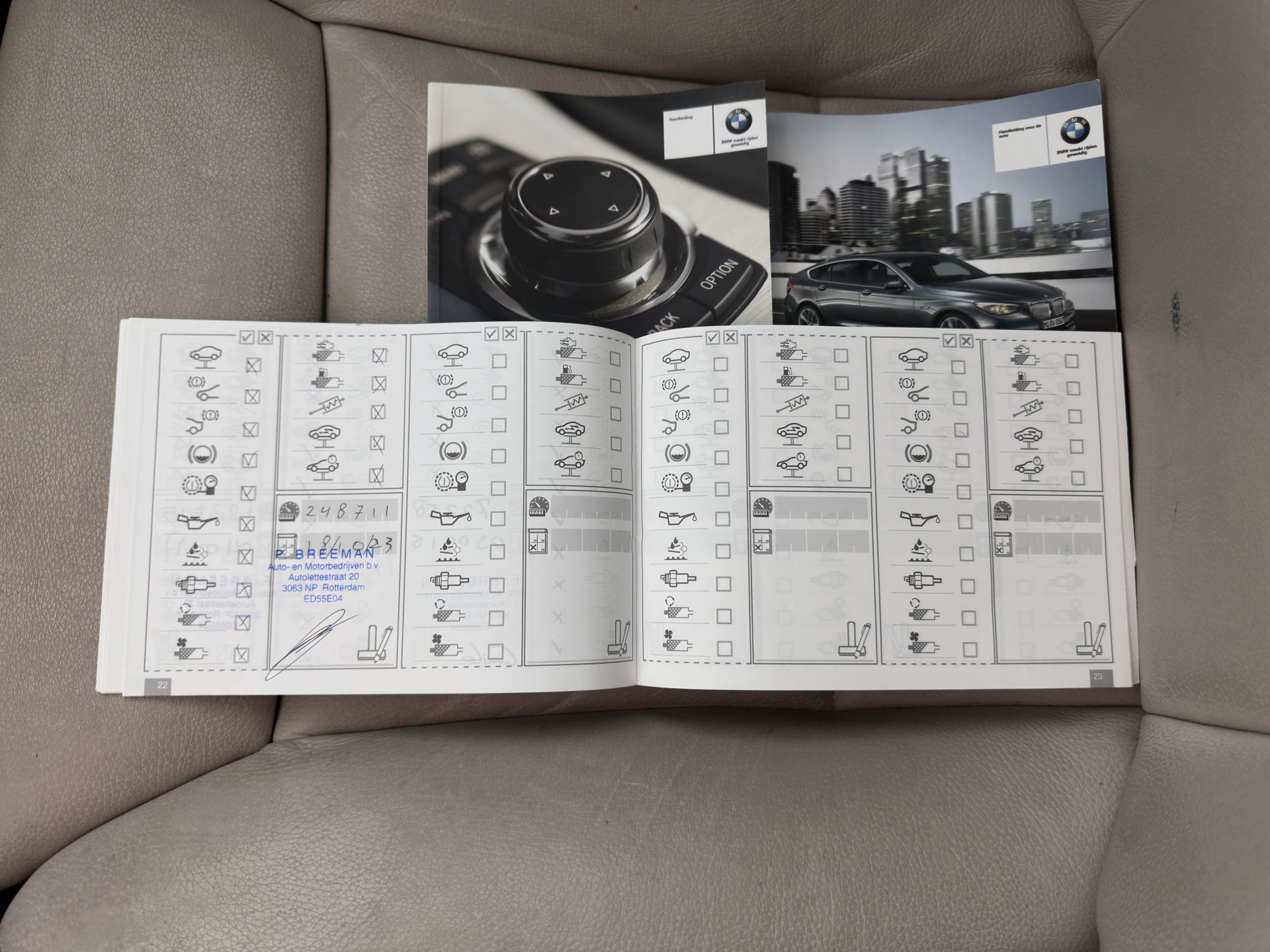 BMW 5-serie Gran Turismo 520d High Executive Aut. *HEAD-UP | ADAPTIVE-CRUISE | LUXURY-LEATHER | XENON | MEMORY-PACK | TOP-VIEW | HIFI-SOUND | NAVI-FULLMAP | ECC | PDC*