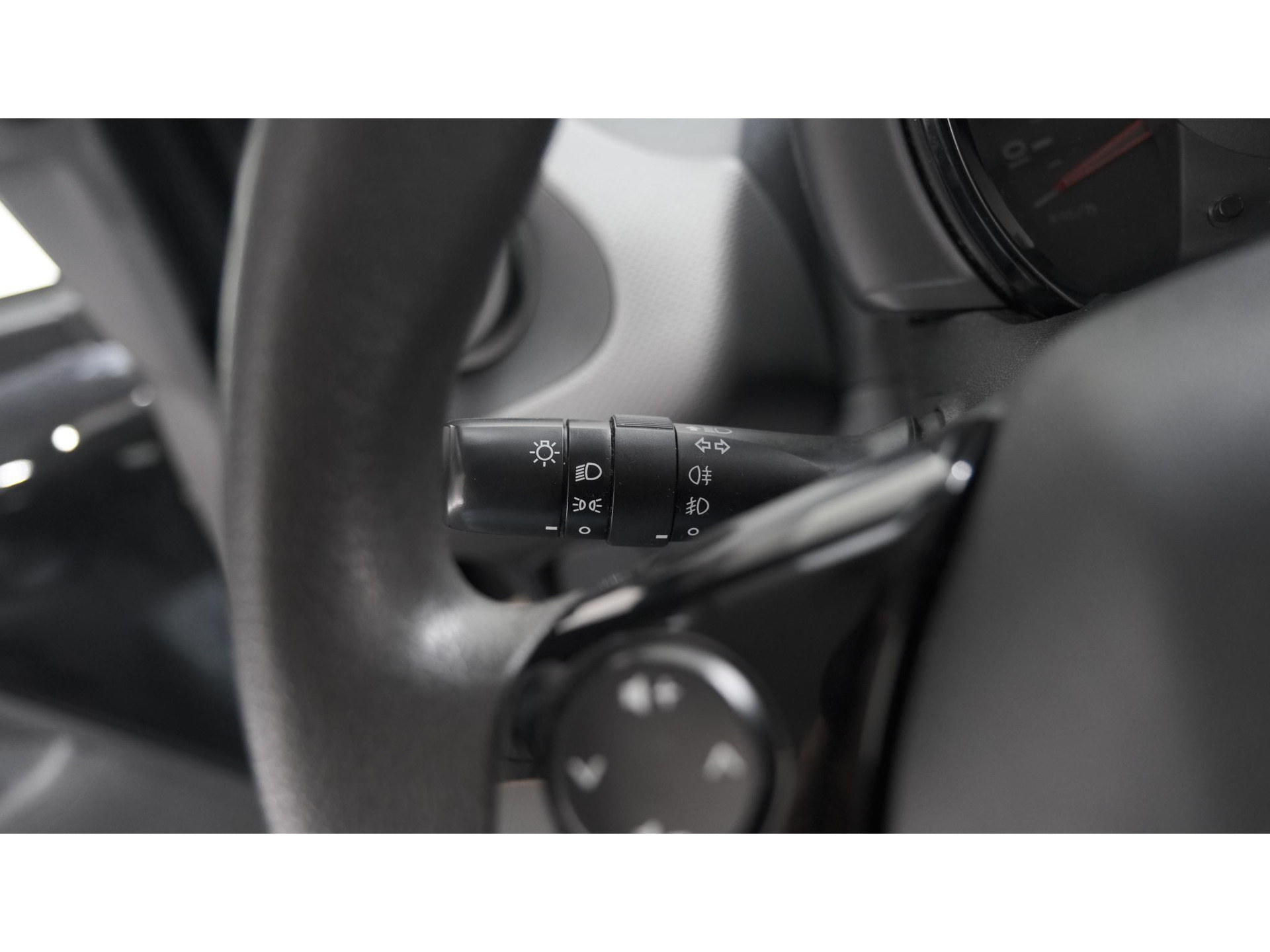 Peugeot 108 1.0 e-VTi Active | Airco | Bluetooth | Elektrische ramen|  5 Deurs