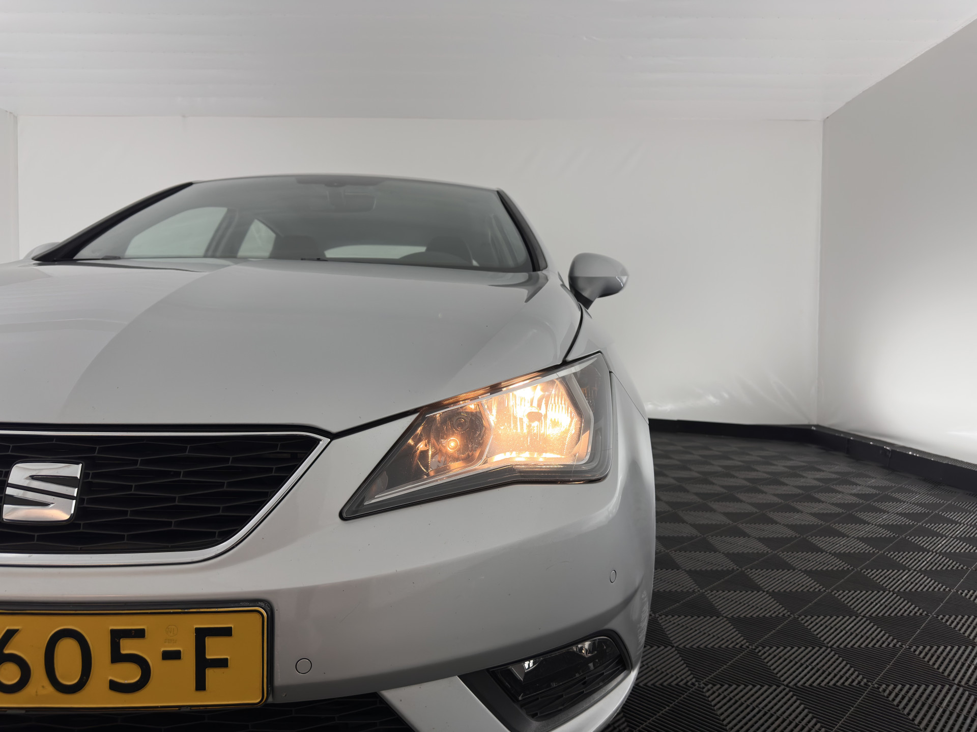 SEAT Ibiza 1.0 EcoTSI Style *COMFORT-SEATS | AIRCO | CRUISE | PDC | 15''ALU*