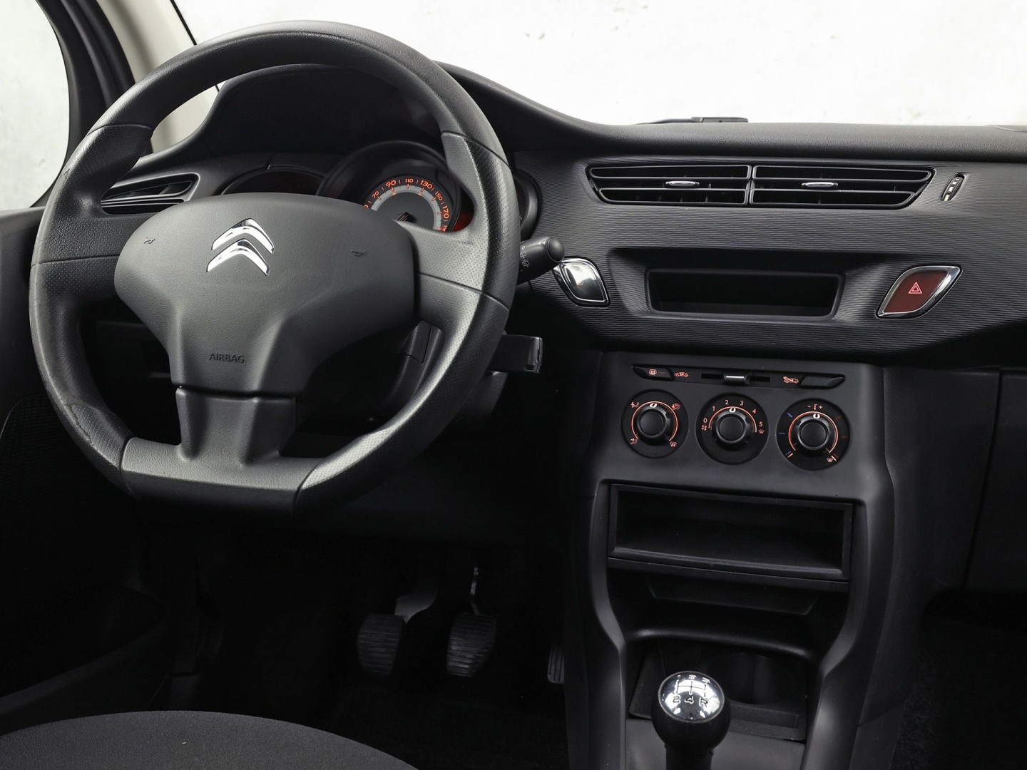 Citroën C3 1.1 Chauve Sport (LM VELGEN, ELEK RAMEN, SPORTSTOELEN, NIEUWE APK, NIEUWSTAAT)
