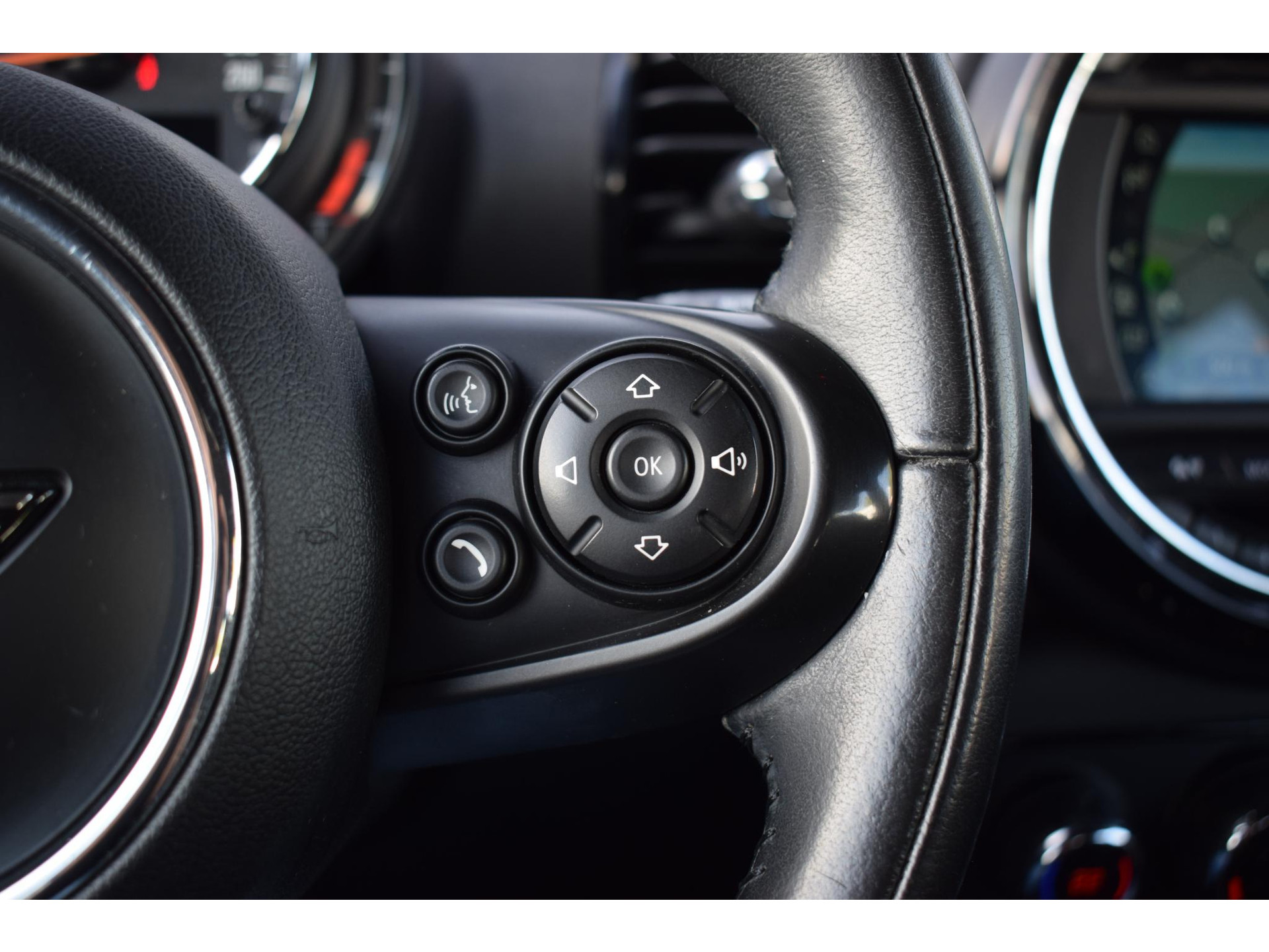 MINI Clubman 1.5 One Salt Business | Apple CarPlay | Stoelverw. | Cruise | Climate
