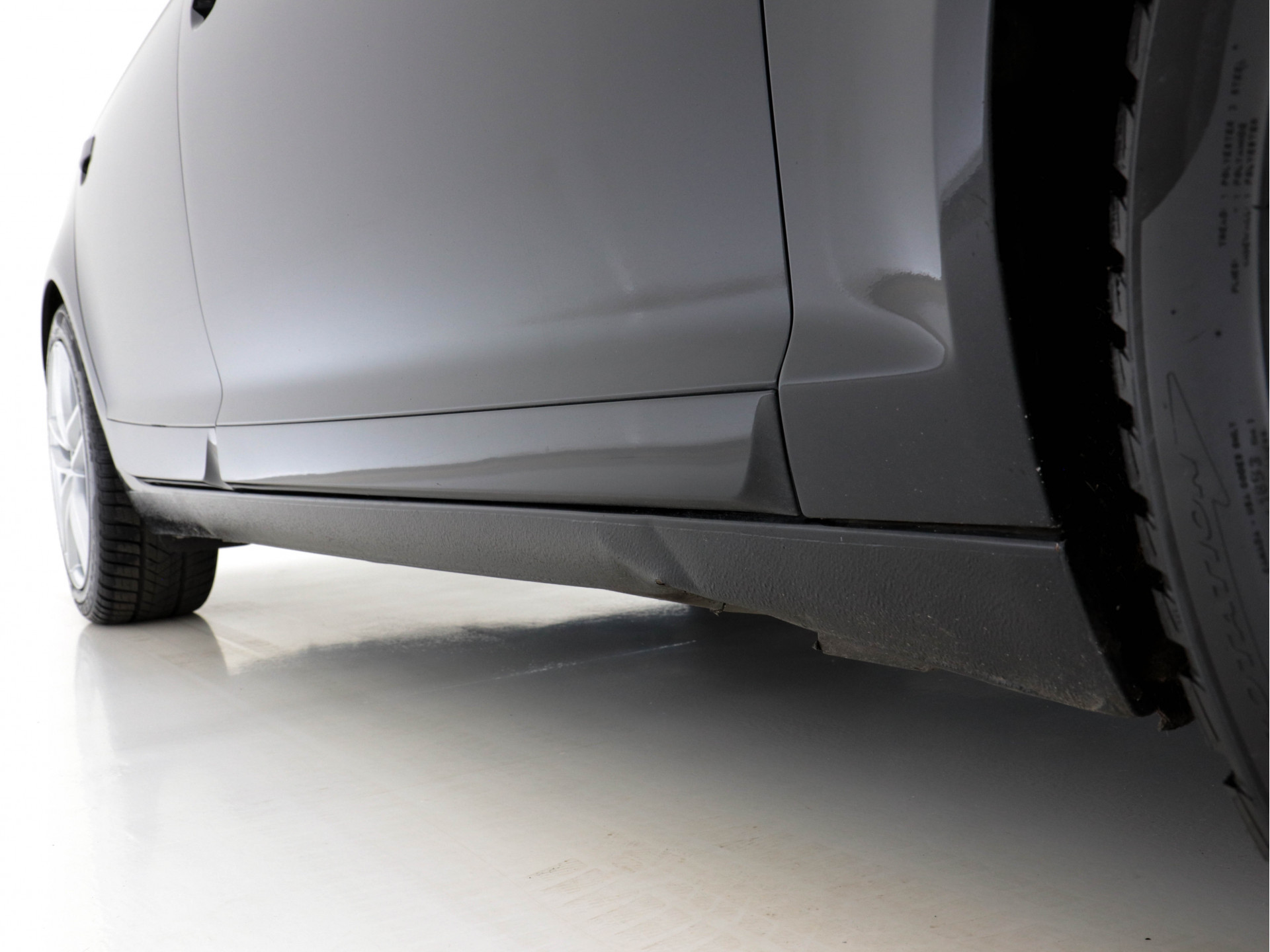 Audi S6 Avant S6 5.2 FSI Quattro [⚠️] Aut. *PANO | LEATHER | XENON-PLUS | NAVI-FULLMAP | SPORT-SEATS | BOSE-SURROUND | ECC | DECOR-CARBON | PDC | HEATED-SPORTSEATS | SHIFT-PADDLES |  CRUISE | 18"ALU*