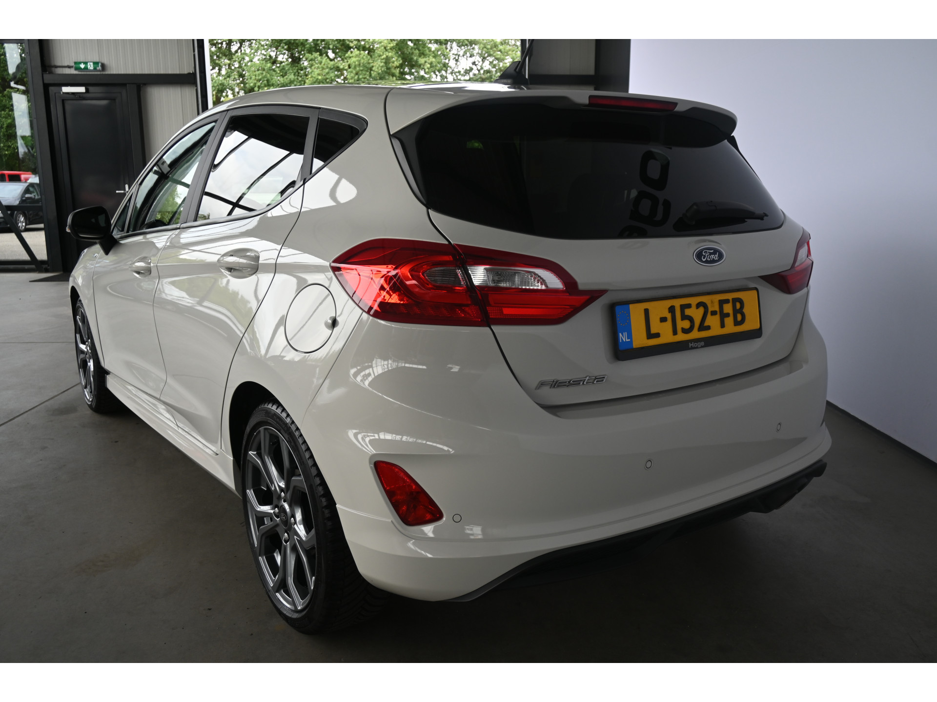 Ford Fiesta 1.0 EcoBoost ST-Line Navigatie Stuur/Stoelverwarming LED Carplay Rijklaarprijs! Inruil Mogelijk!