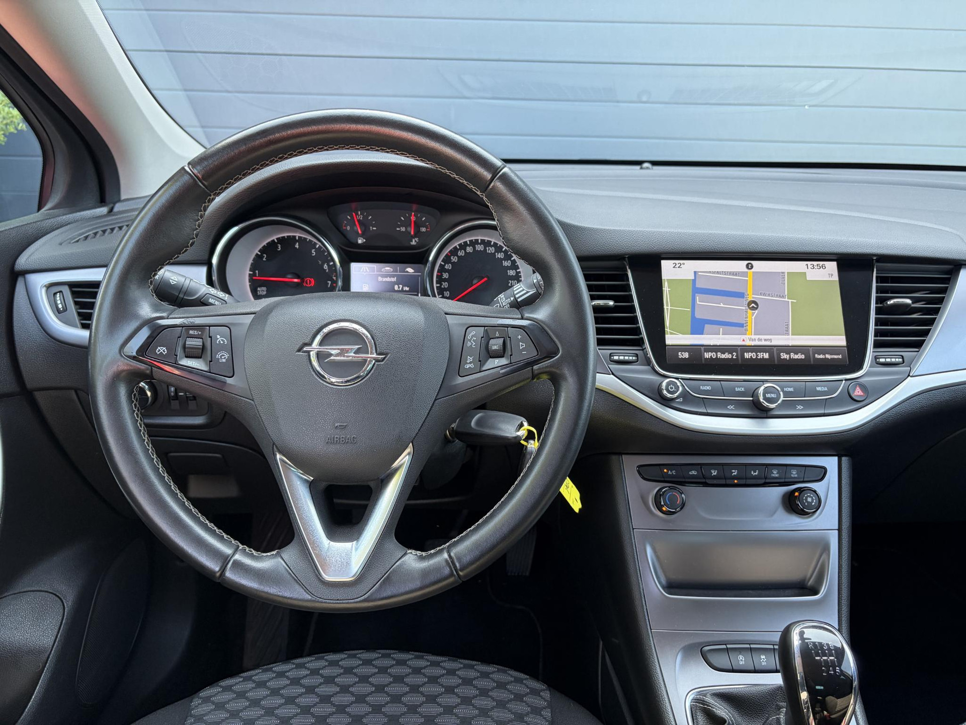 Opel Astra 1.4 Black Edition 2e Eigenaar,Carplay,150pk,Navi,6 Bak,Airco,Cruise,Lm velgen,Pdc,N.A.P,Apk tot 10-2027