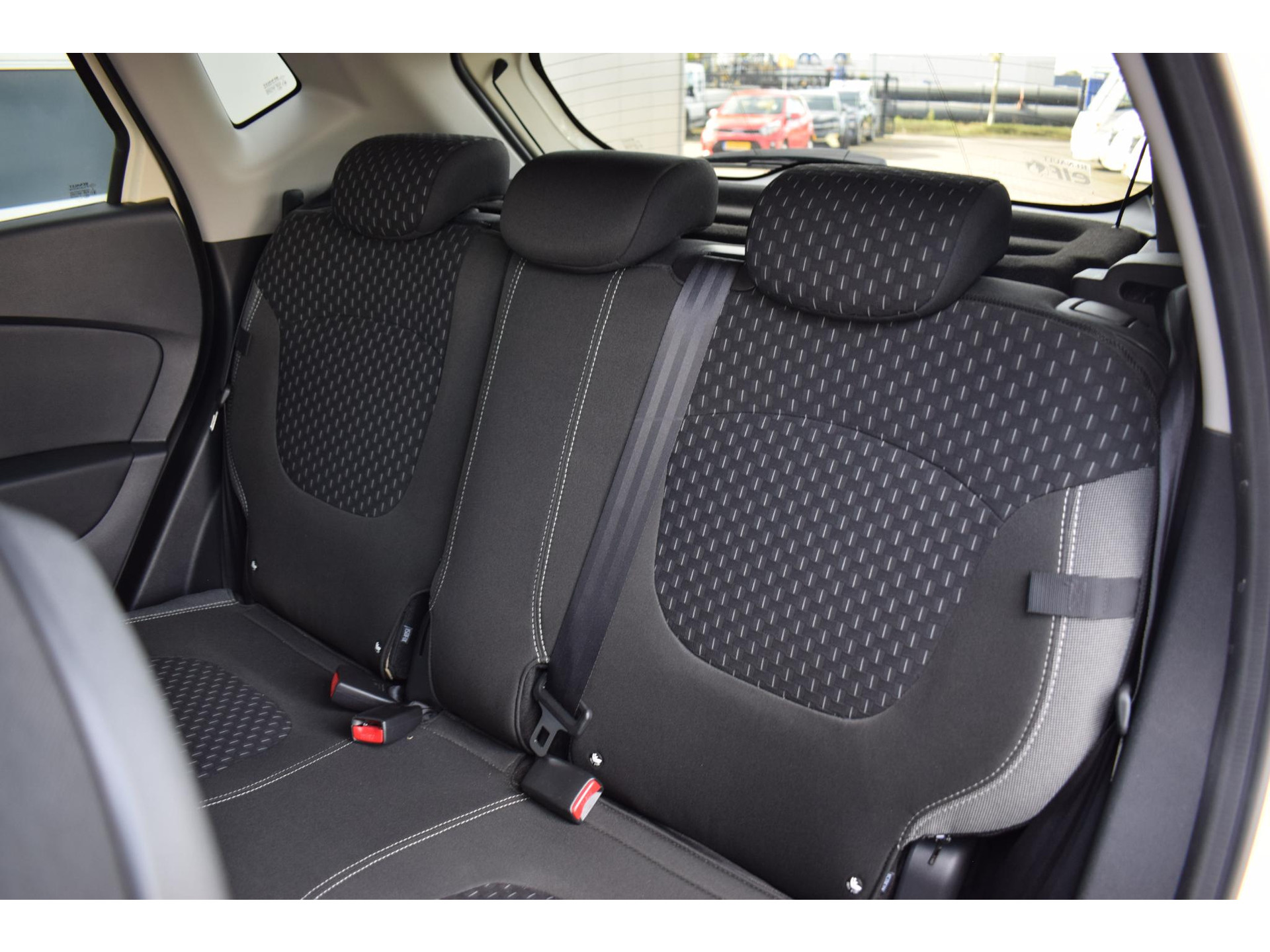 Renault Captur 0.9 TCe Intens | Trekhaak | Camera | Cruise | Climate