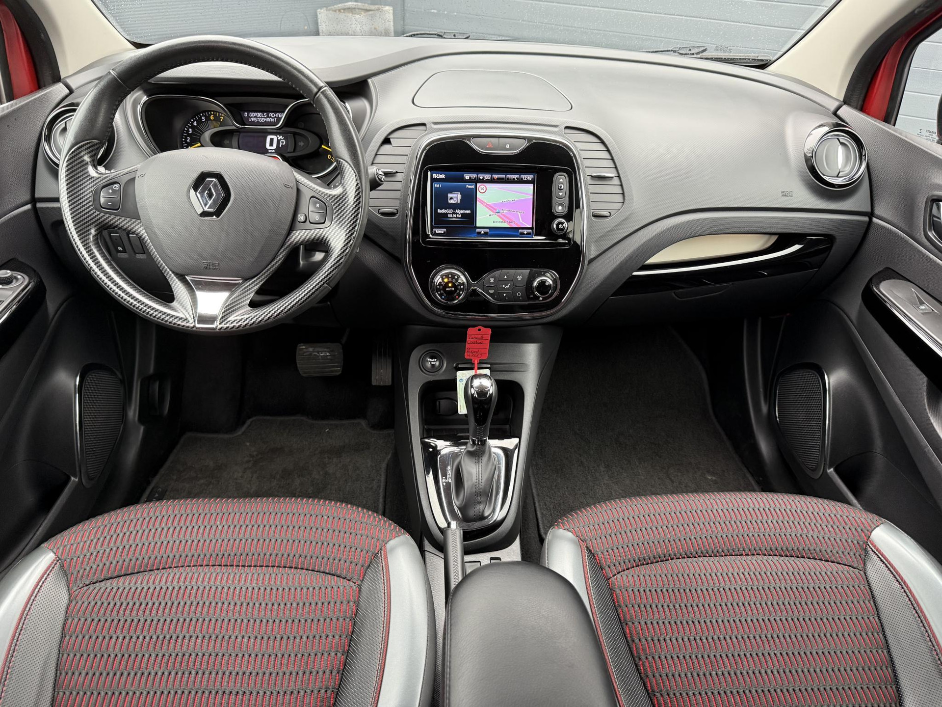 Renault Captur 1.2 TCe Xmod 1e Eigenaar,Trekhaak,Camera,Navi,Stoelverw,Keyless,Halfleder,Lm velgen,120pk,Automaat,Pdc,Apk tot 03-2027
