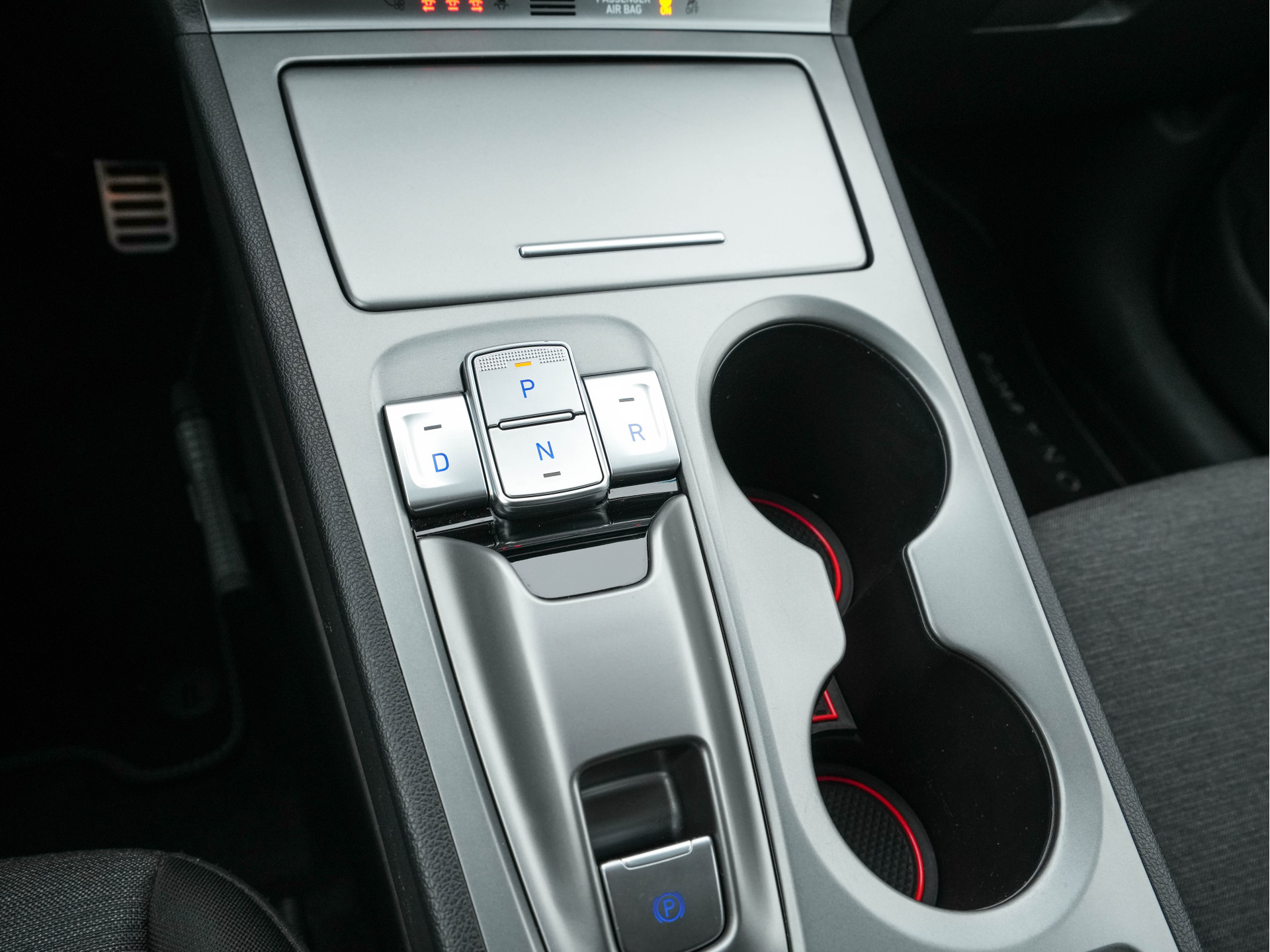 Hyundai Kona EV Fashion 39 kWh [ 3-Fase ] {SOH-100%} (INCL-BTW) Aut. *HEAT-PUMP | NAVI-FULLMAP | DIGI-COCKPIT | FULL-LED | KRELL-AUDIO | LANE-ASSIST | KEYLESS | CAMERA | HEAD-UP | SHIFT-PADDLES | DAB | ADAPT.CRUISE | COMFORT-SEATS | 17 "ALU*