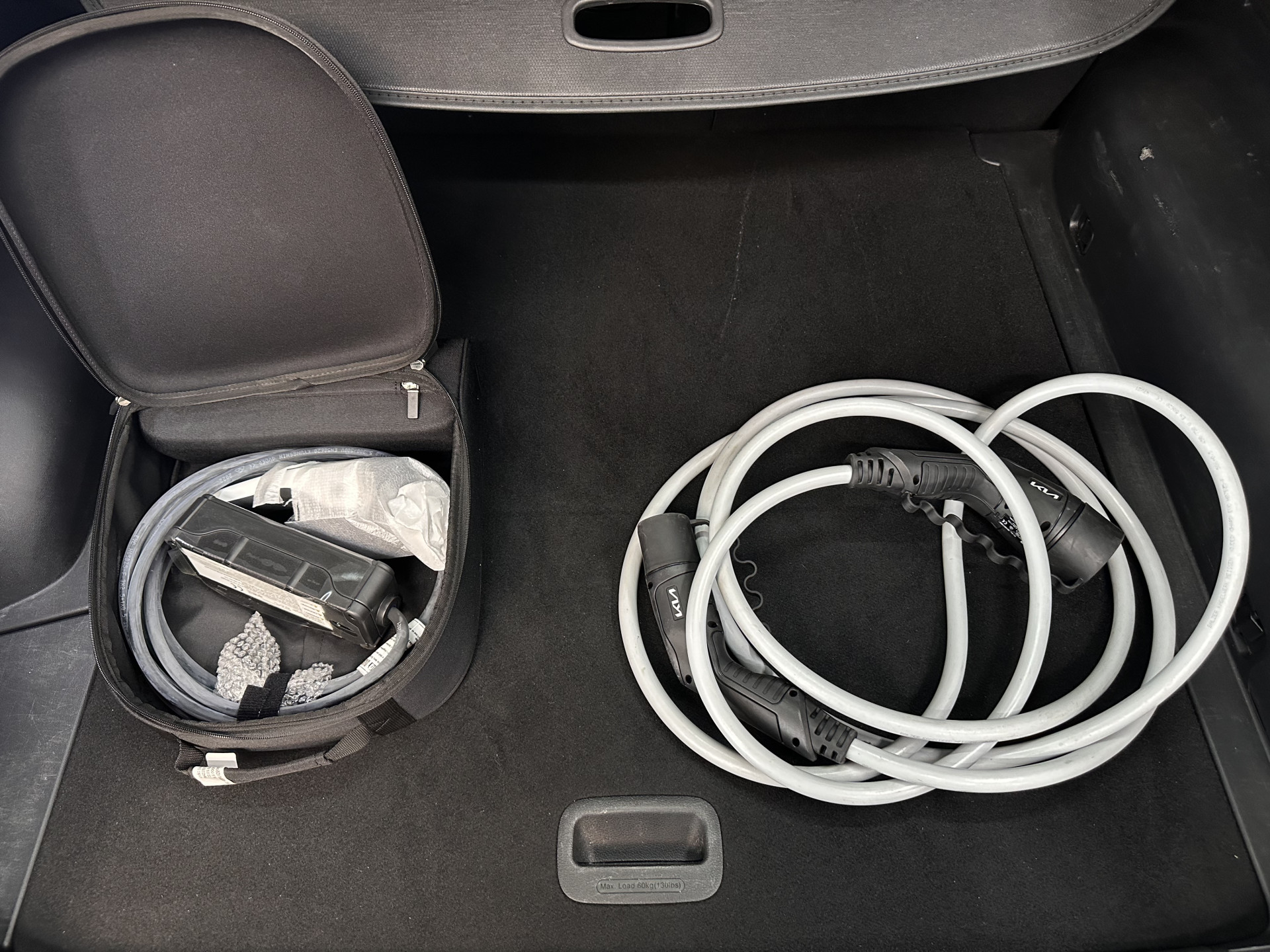 Kia EV6 GT-Line 77.4 kWh [ 3-Fase-11kW ] (SOH-100%) (INCL-BTW) Aut. *HEATPUMP | PANO | HEAD-UP | LEATHER-ALCANTARA | ADAPTIVE-CRUISE | DIGI-COCKPIT | MERIDIAN-AUDIO | MEMORYPACK | FULL-LED | KEYLESS | TOPVIEW | DAB | BLINDSPOT | NAVI-FULLMAP |