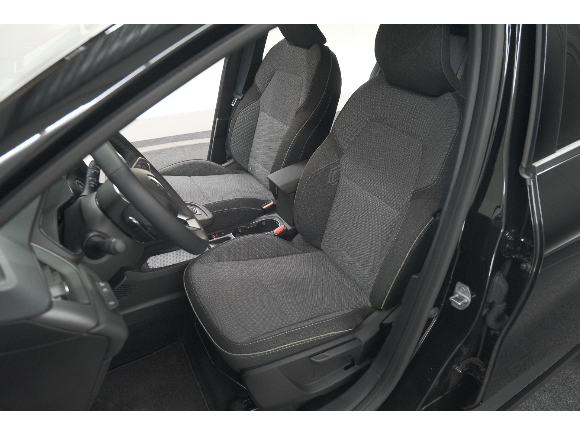 Renault Captur Mild Hybrid 160 EDC Techno | Pack Winter | Camera | Adaptieve Cruise Control | Apple Carplay