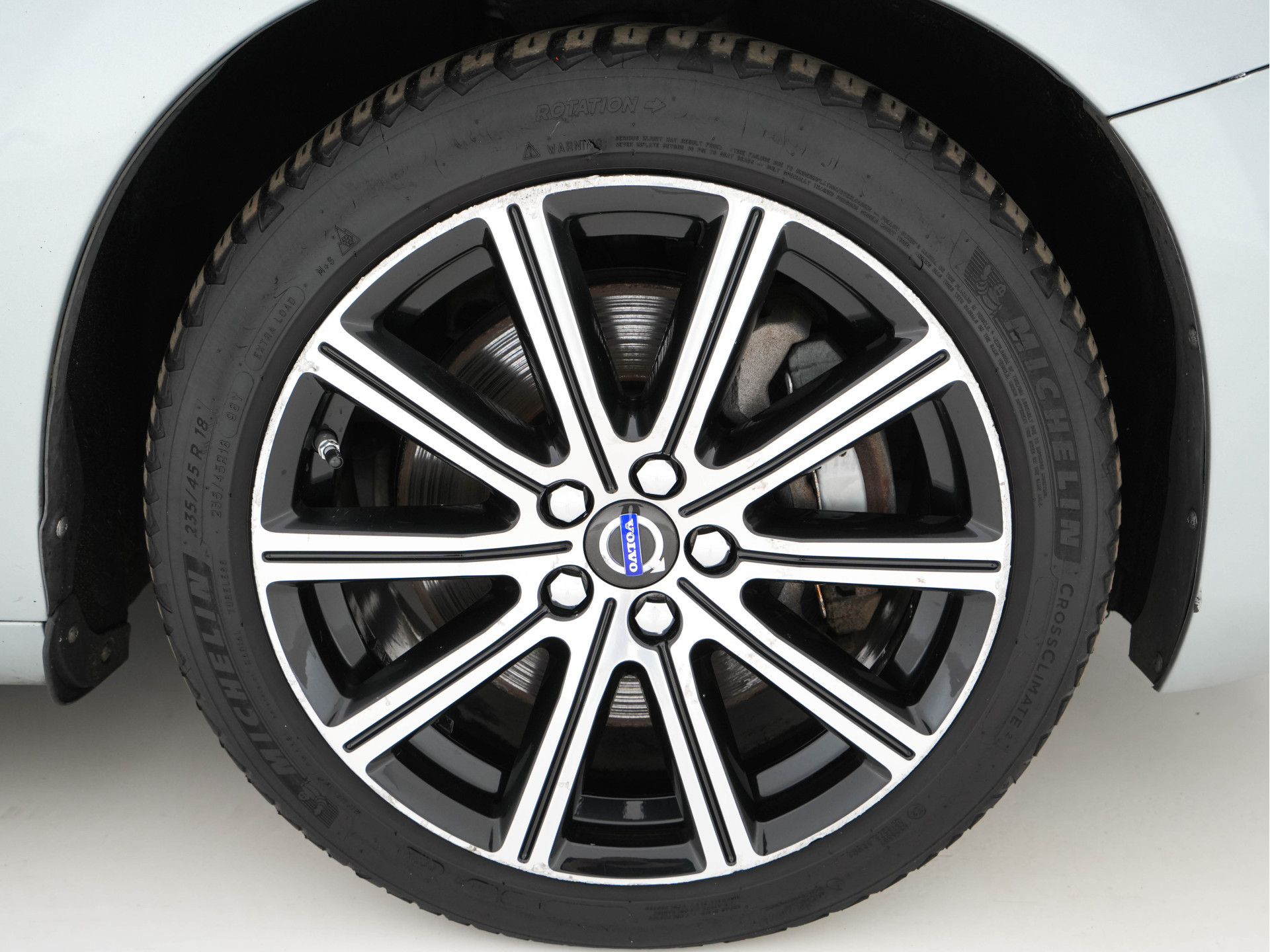 Volvo V60 2.4 D6 AWD Twin Engine Summum Aut. *PANO | NAVI-FULLMAP | LEATHER | BI-XENON | CAMERA |  ECC | PDC | CRUISE | SPORT-SEATS | PRIVACY-GLASS | TOWBAR | MEMORY-PACK | HEATED-COMFORTSEATS | 18"ALU*