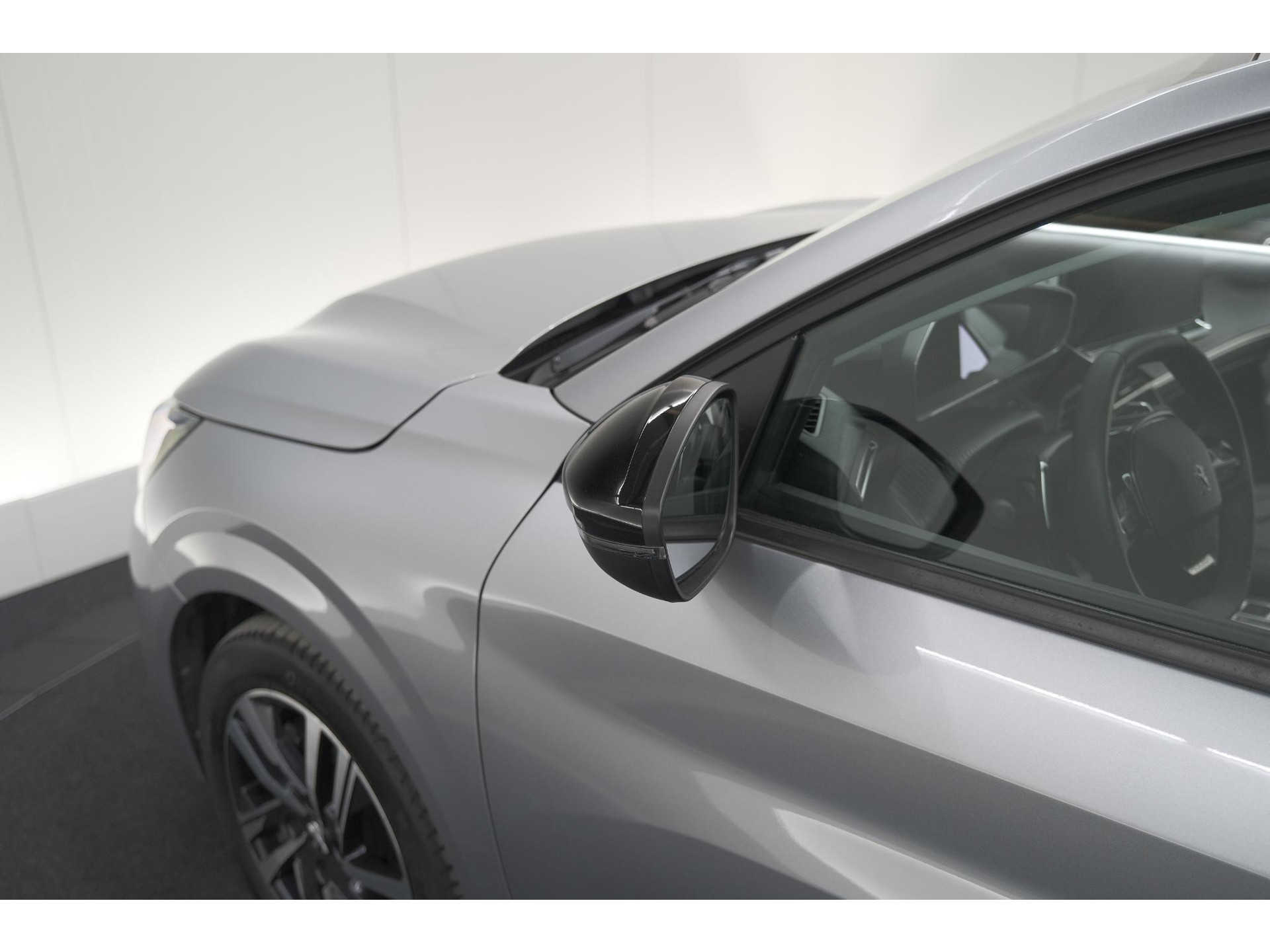 Peugeot 208 PureTech 100 EAT8 Allure Pack | Camera | Navigatie | Apple Carplay | Parkeersensoren