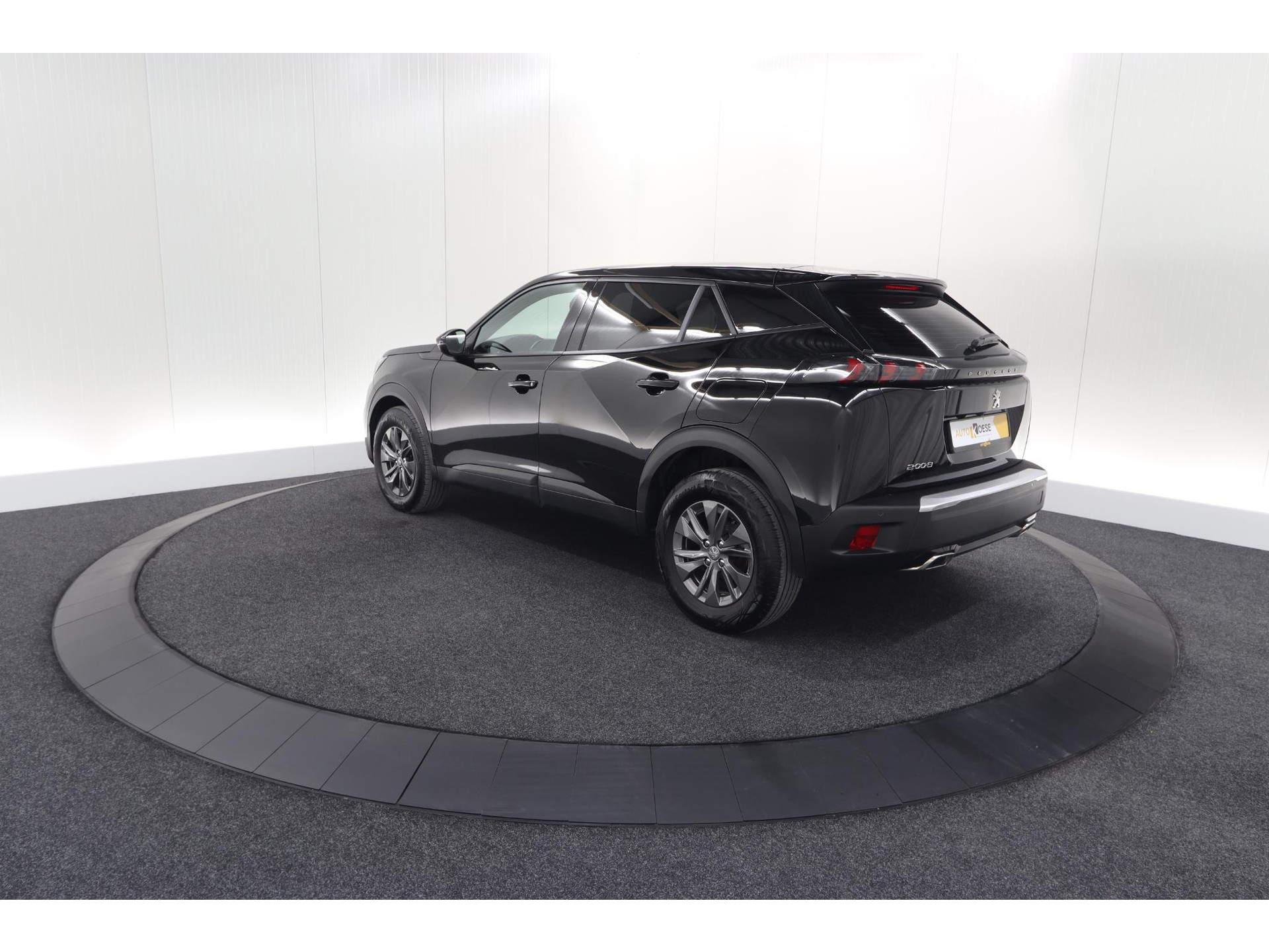Peugeot 2008 PureTech 130 Active | Camera | Apple Carplay | Parkeersensoren | Stoelverwarming