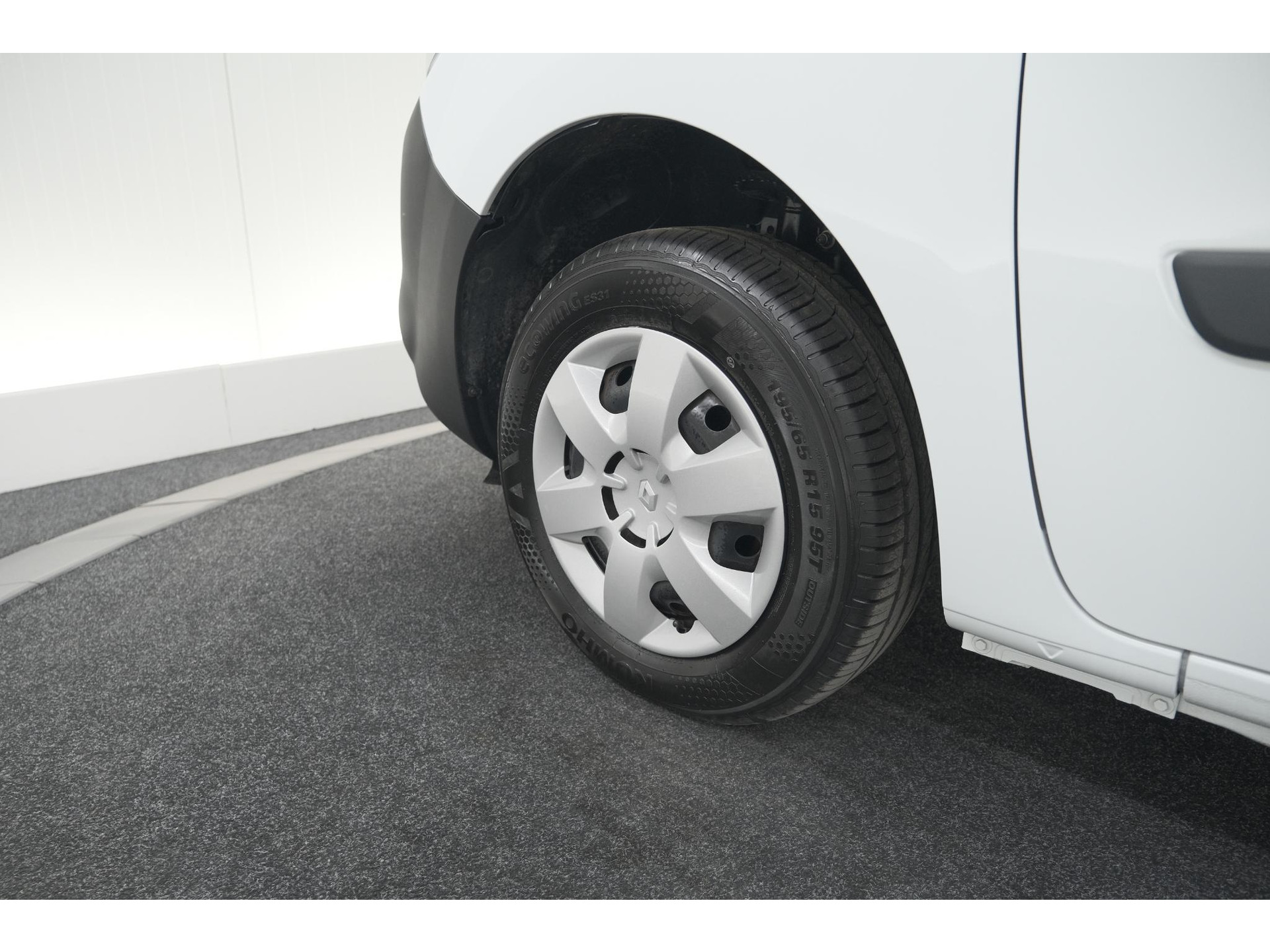 Renault Kangoo E-Tech 33 kWh 82 PK | Koopaccu | Airco | Cruise Control | DAB Radio