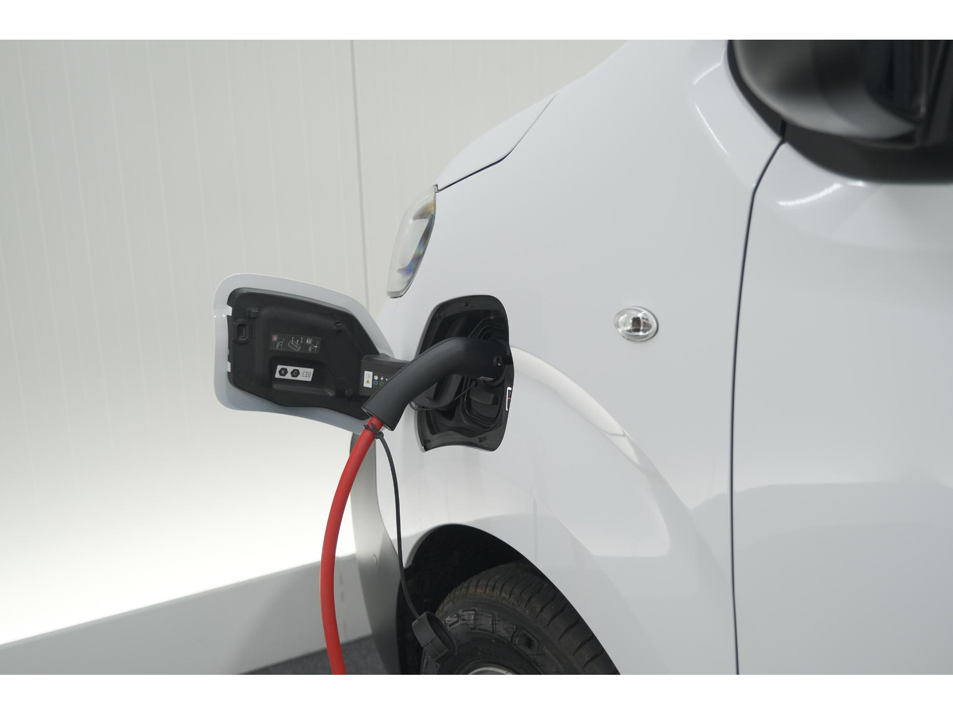 Citroen ë-Jumpy L2 136 50 kWh | Camera | Navigatie | Parkeersensoren | Apple Carplay