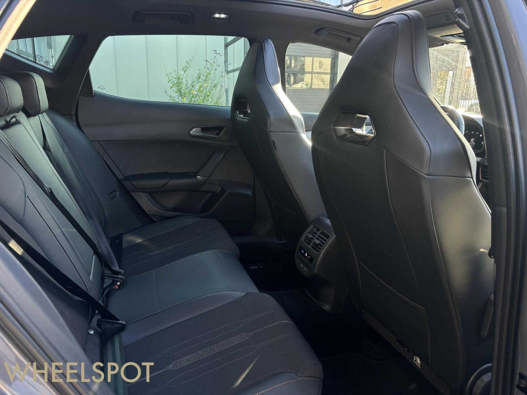 Cupra Formentor 1.4 e-Hybrid VZ Copper|Pano|Kuipstoel|Memory