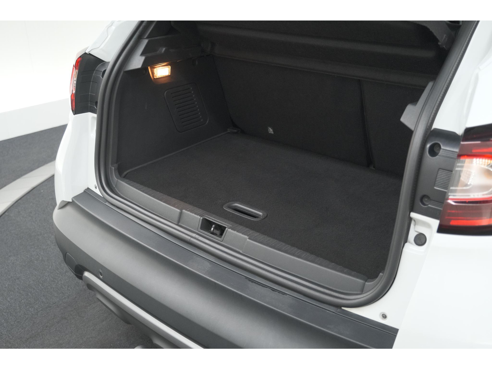 Renault Captur TCe 150 EDC S-Version | Trekhaak| Camera | Dodehoekdetectie | Navigatie