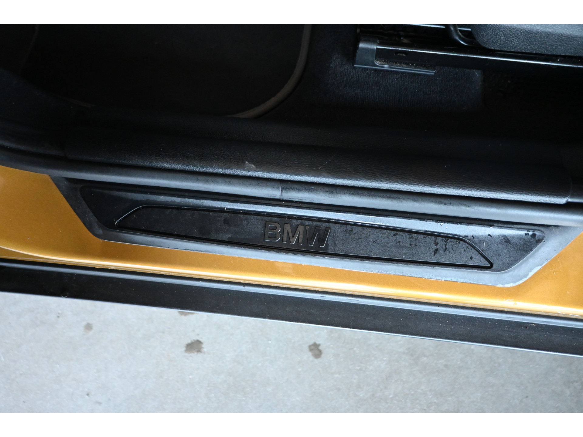BMW X2 sDrive16d High Executive M-Sport Edition Clima Navigatie Head-Up Rijklaarprijs Inruil Mogelijk!